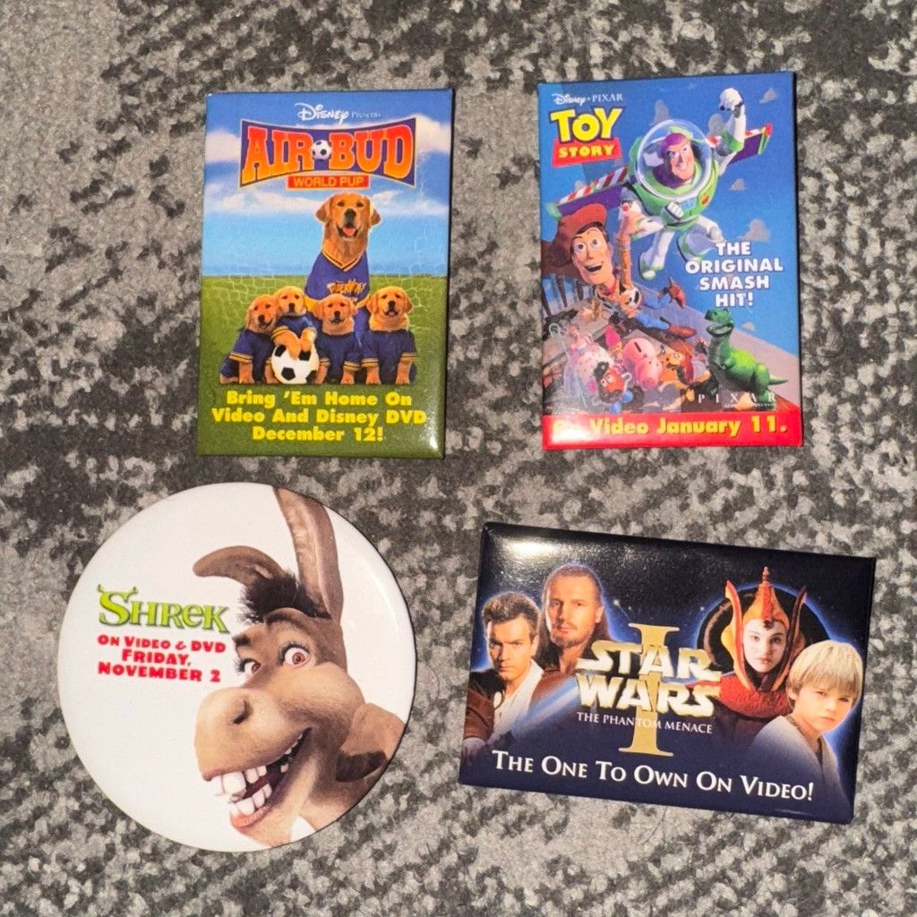 Disney Y2K Disney Movie Promo Pinback Buttons Bundle Lot of 4 Size ONE SIZE - 1 Thumbnail
