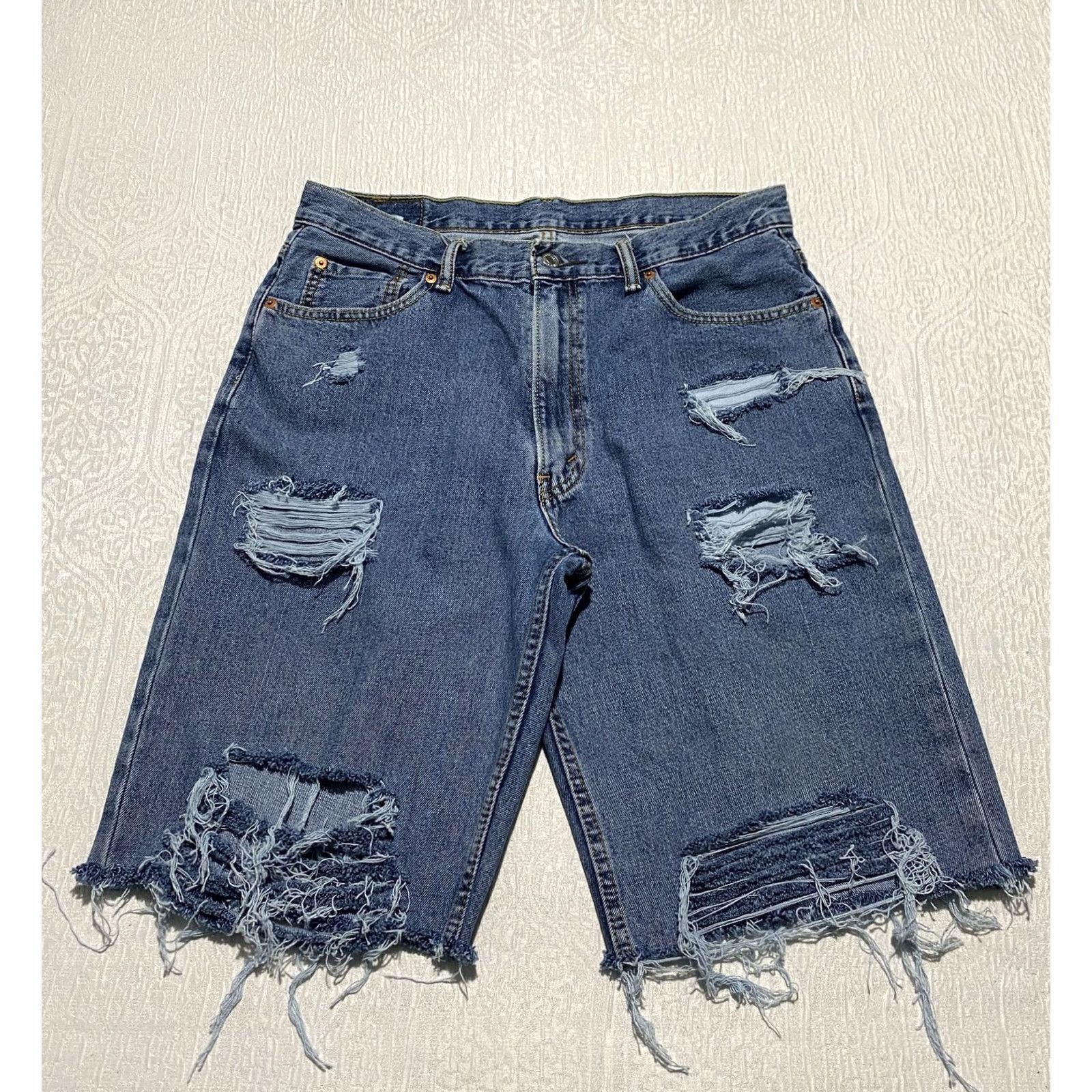 Levi's VINTAGE Levi's 501 Shorts Mens 34 Blue Distressed Raw Hem Denim Ripped Grunge Cutoff Jort Size US 34 / EU 50 - 2 Thumbnail