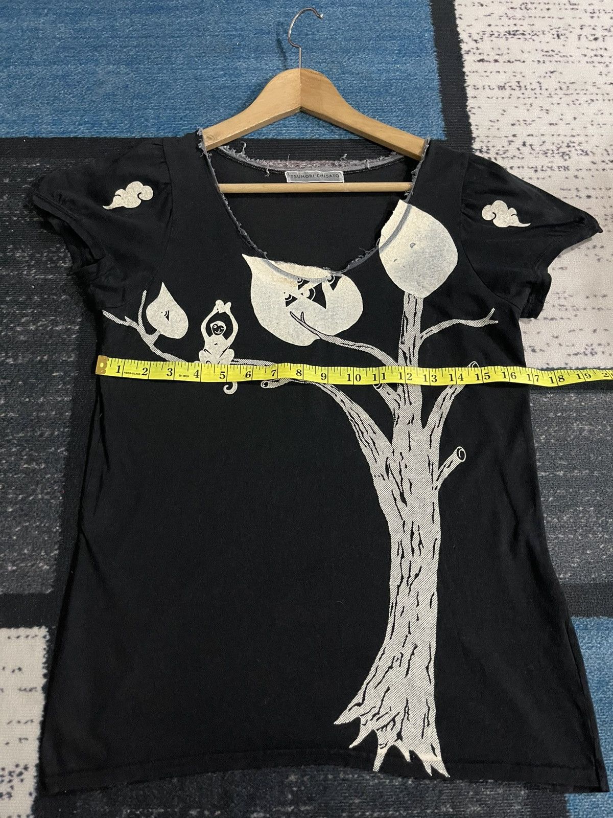 Issey Miyake Issey Miyake Tsumori Chisato Tree Design Tee Size S / US 4 / IT 40 - 13 Thumbnail