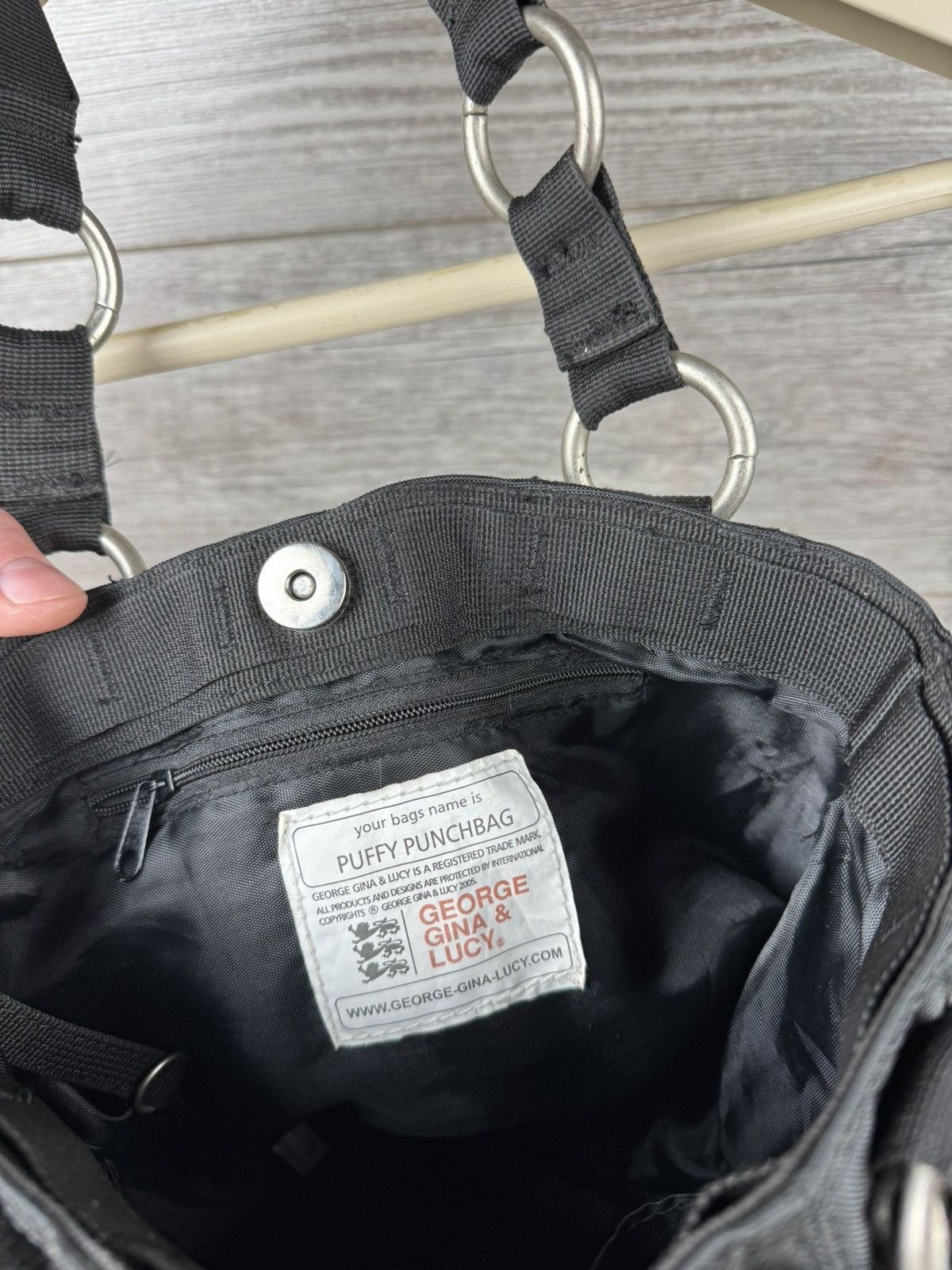 Japanese Brand George Gina & Lucy 2006 y2k style Bag PUFFY PUNCHBAG Size ONE SIZE - 17 Thumbnail