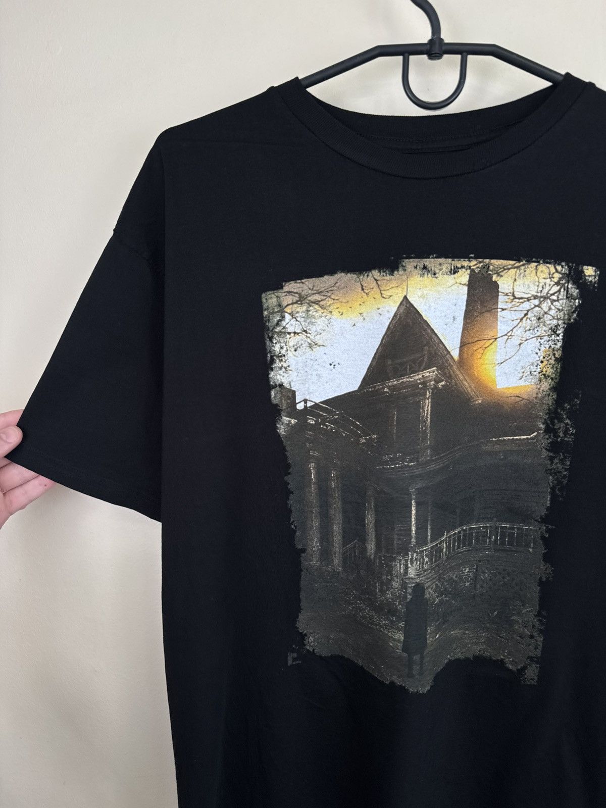 Other Resident Evil 7 Biohazard Capcom Game T Shirt Xbox Apple XL Size US XL / EU 56 / 4 - 9 Thumbnail