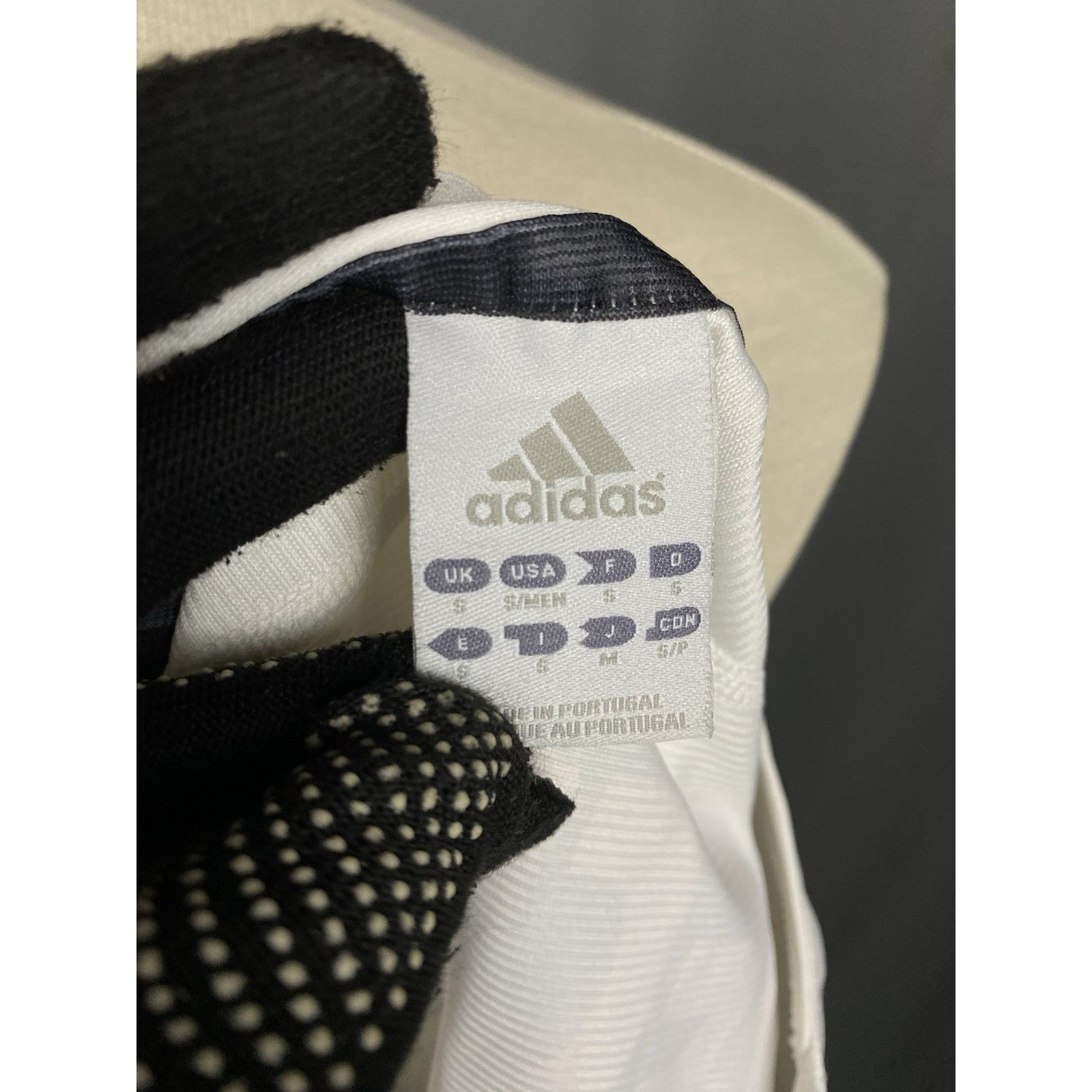 Adidas Beckham Real Madrid Adidas White 2004 Jersey Size S Size US S / EU 44-46 / 1 - 15 Thumbnail