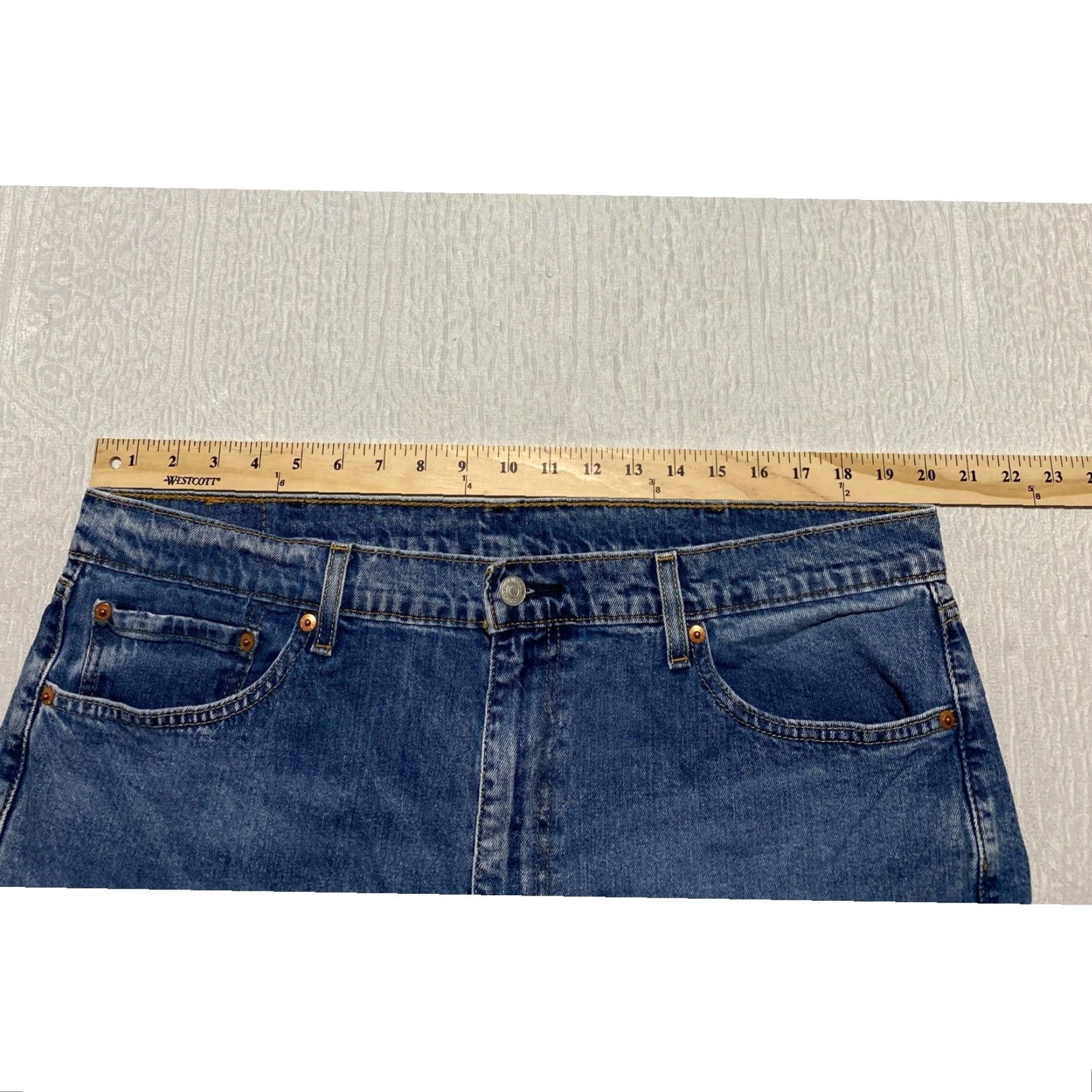Levi's Levi's 505 Jeans Regular Fit Men Blue Denim 40x30 Classic Casual – 5-Pocket, Zip Button, Cotton Blend, Medium Wash, Straight, Mens Size US 40 / EU 56 - 5 Thumbnail