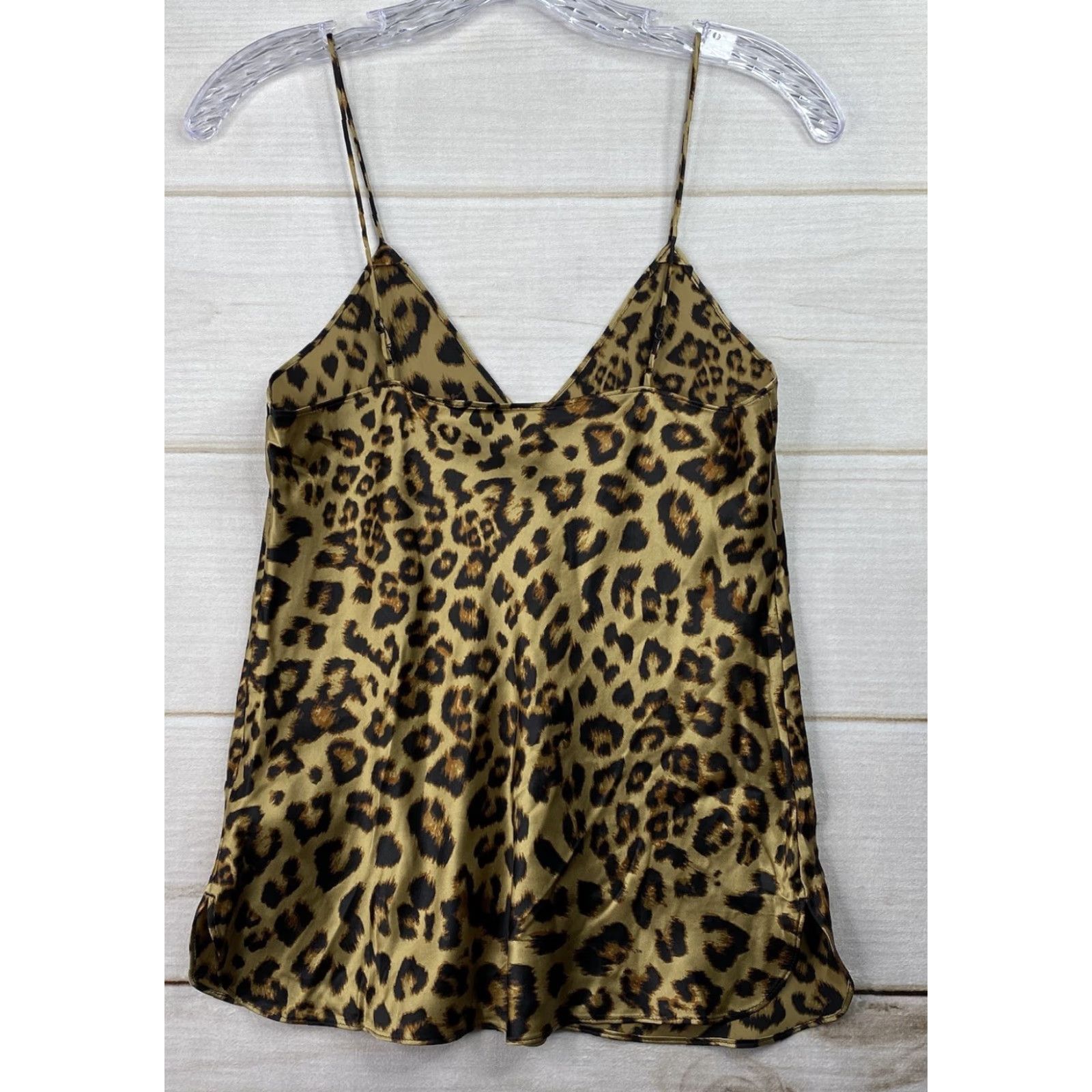 Banana Republic Banana Republic Silk Cami Tank Top Womens XS Leopard Print Adjustable Straps Vintage Silk Camisole Womens XS Leopard Brown Animal 90s? Size XS / US 0-2 / IT 36-38 - 7 Thumbnail