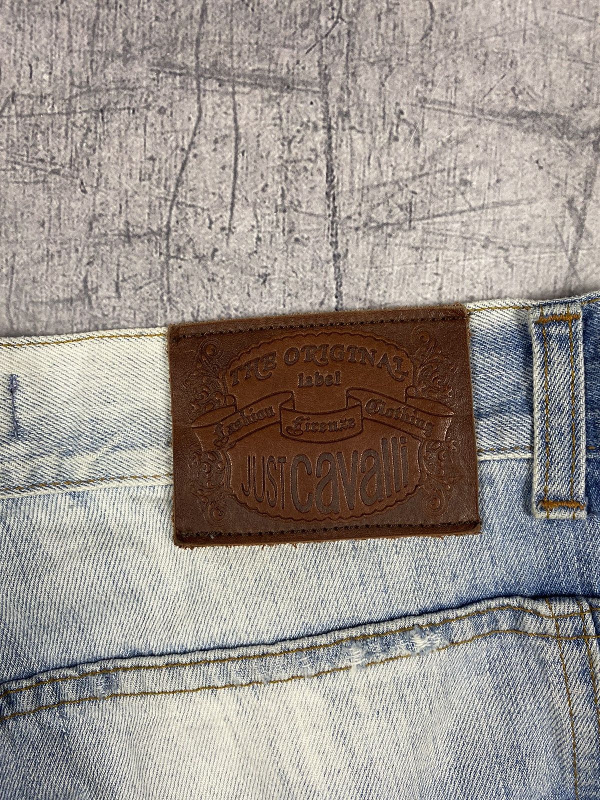 Just Cavalli Vintage Just Cavalli Designer Denim Jeans Shorts Size US 30 / EU 46 - 10 Thumbnail