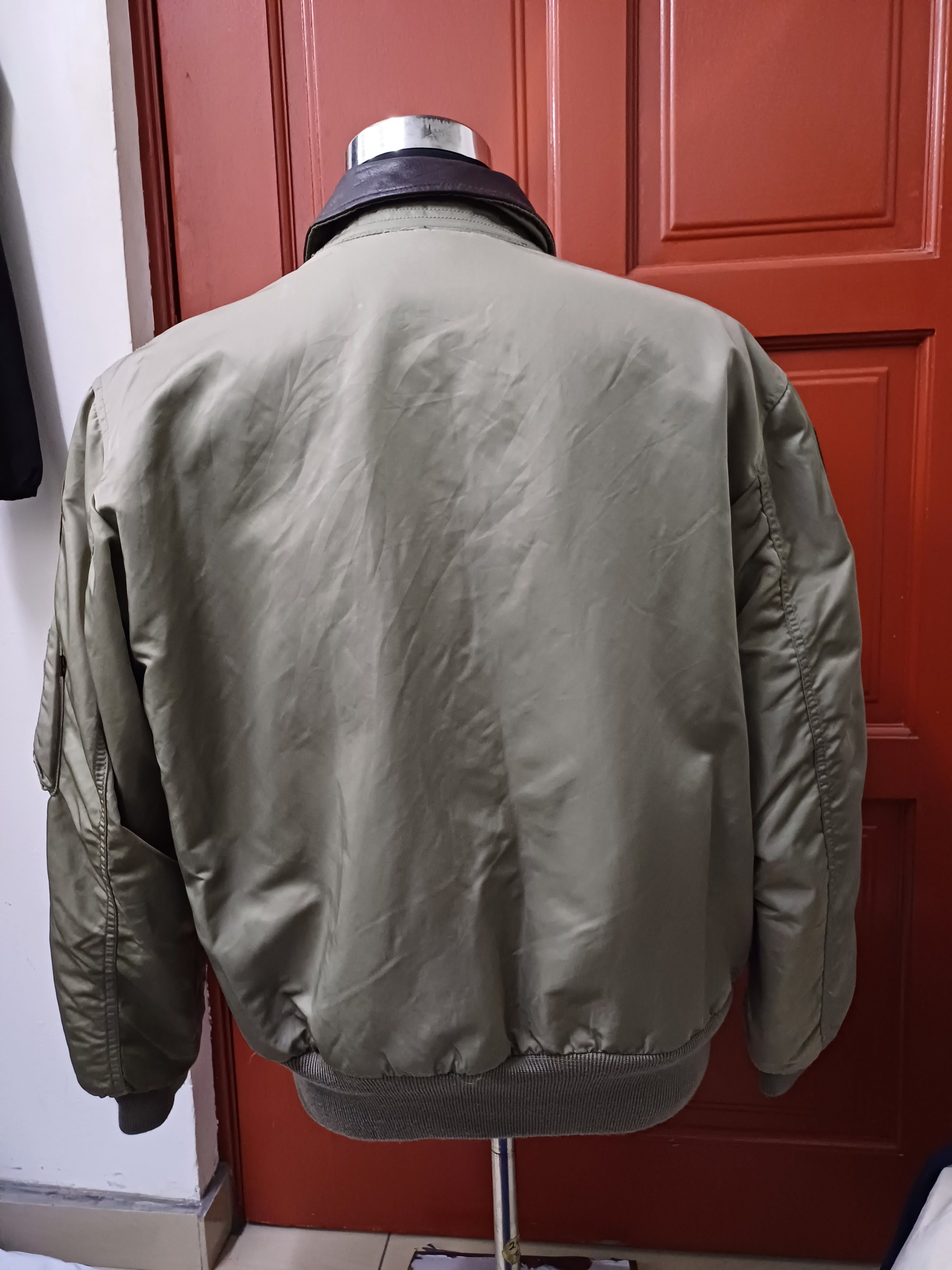 Alpha Industries alpha industry bomber jacket Size US L / EU 52-54 / 3 - 4 Thumbnail