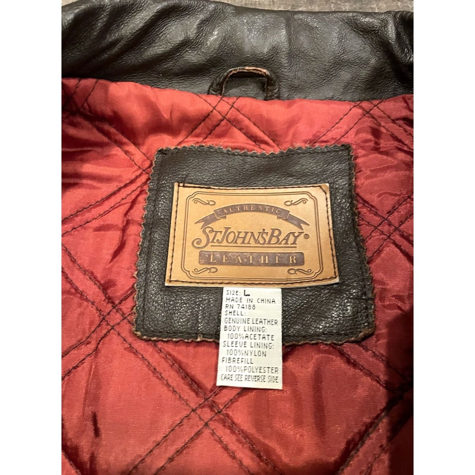 Vintage VINTAGE St. John's Bay Black Leather Jacket Bomber Biker Quilted Lined Men’s L Size US L / EU 52-54 / 3 - 4 Thumbnail