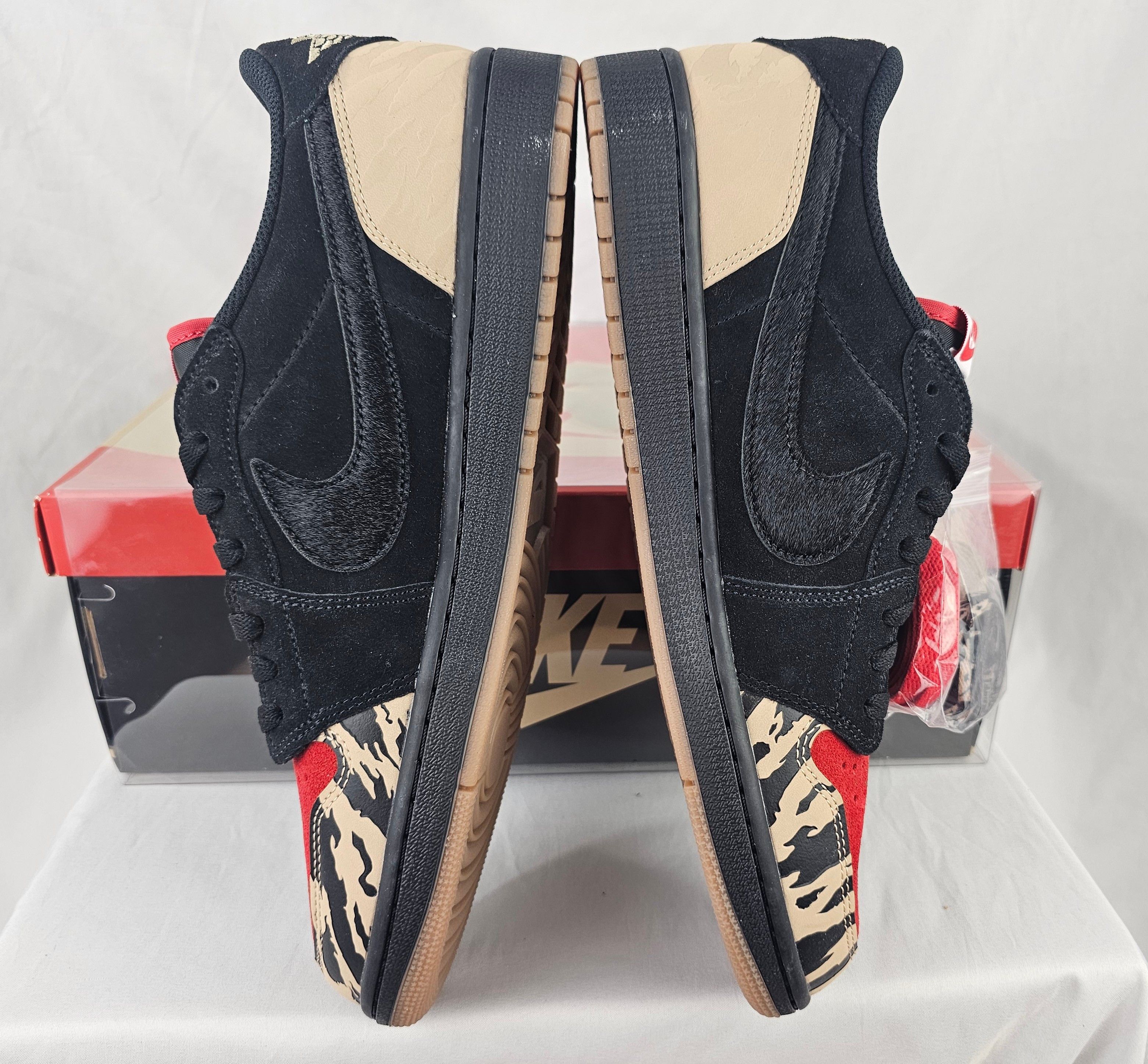 Jordan Brand SoleFly x Nike Air Jordan 1 Retro OG SP Low Everglades Men's Size US 13 / EU 46 - 6 Thumbnail