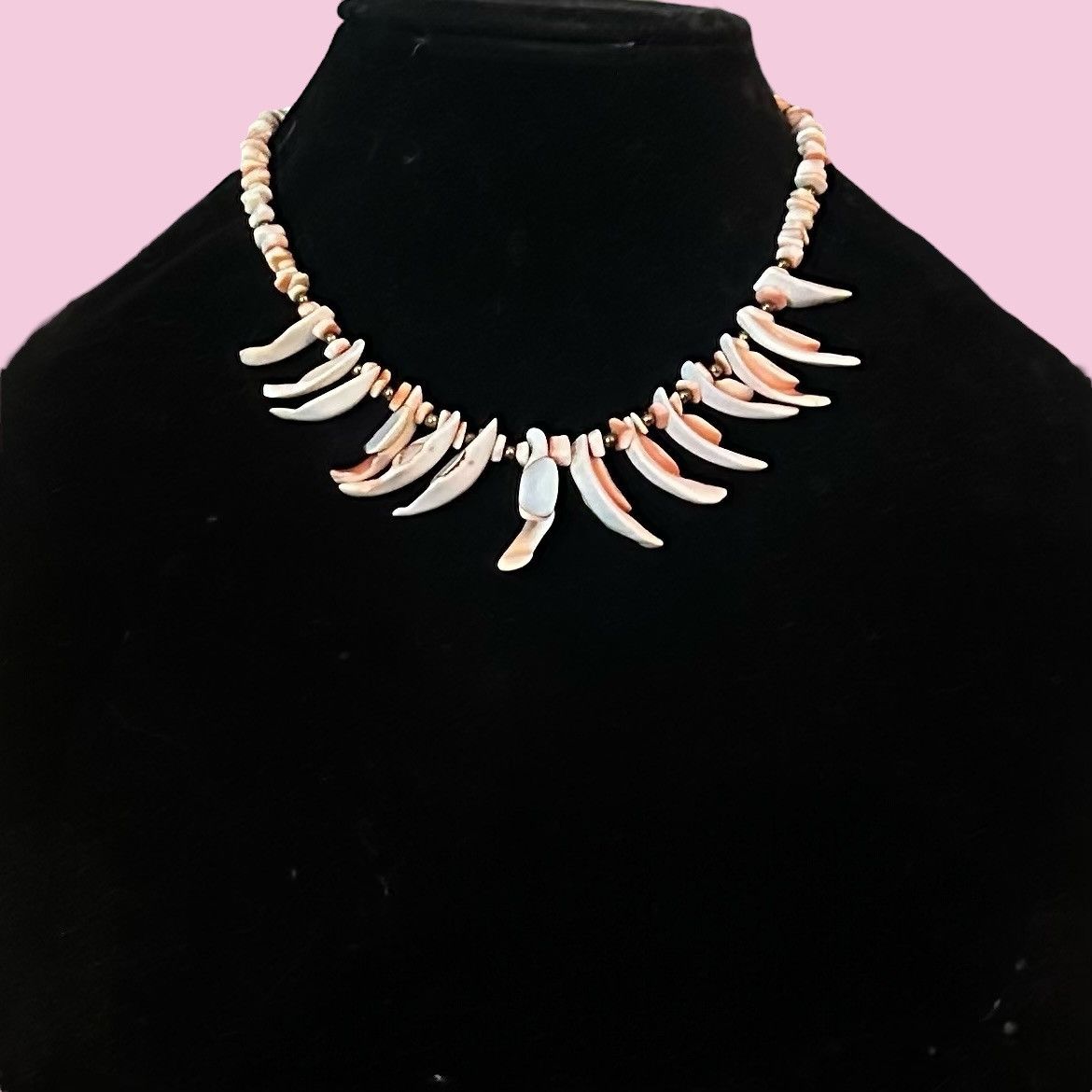 Vintage Vintage shell chip necklace Size ONE SIZE - 1 Thumbnail
