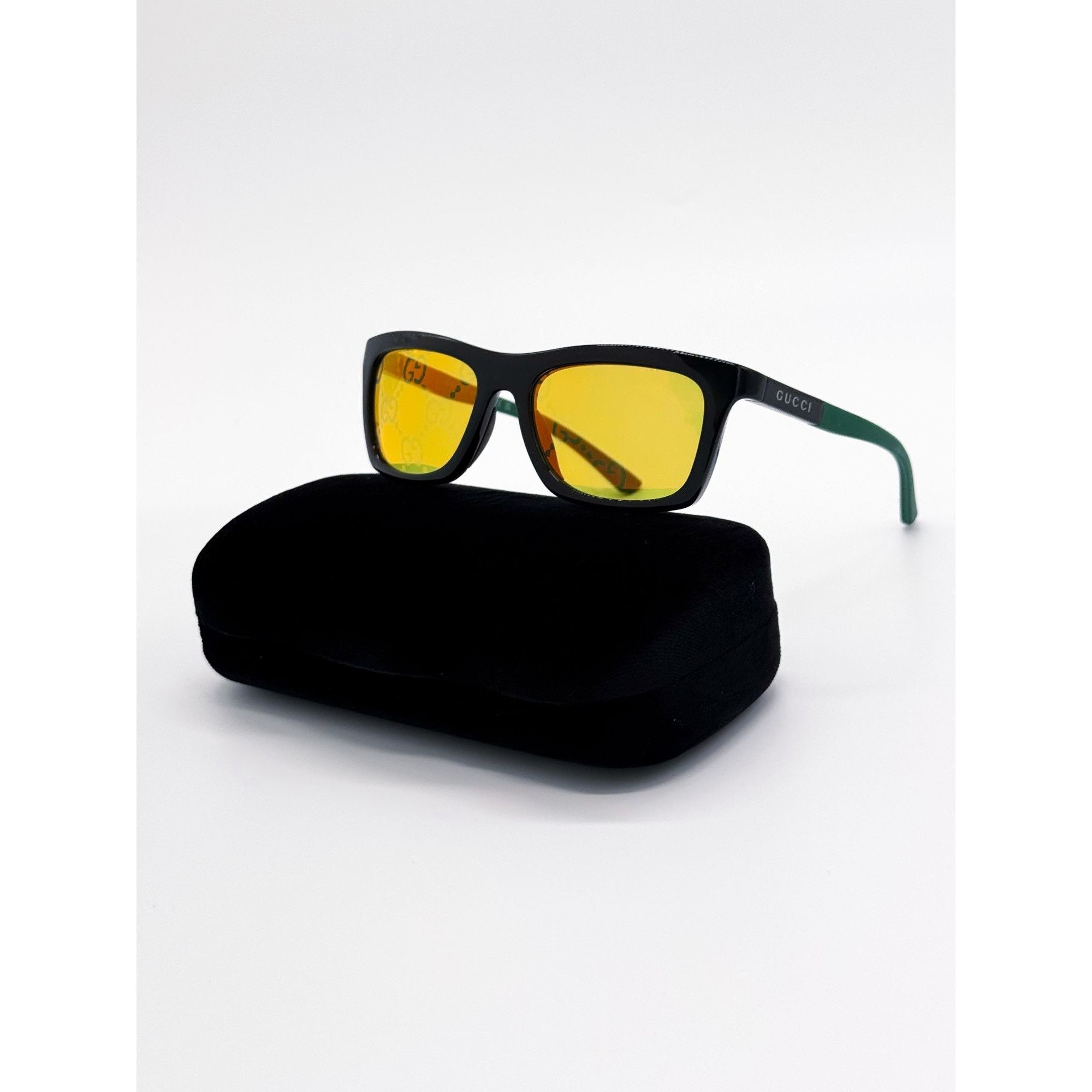 Gucci NEW GUCCI SUNGLASSES GG1735S 005 BLACK/GREEN UNISEX EYEWEAR Size ONE SIZE - 1 Thumbnail