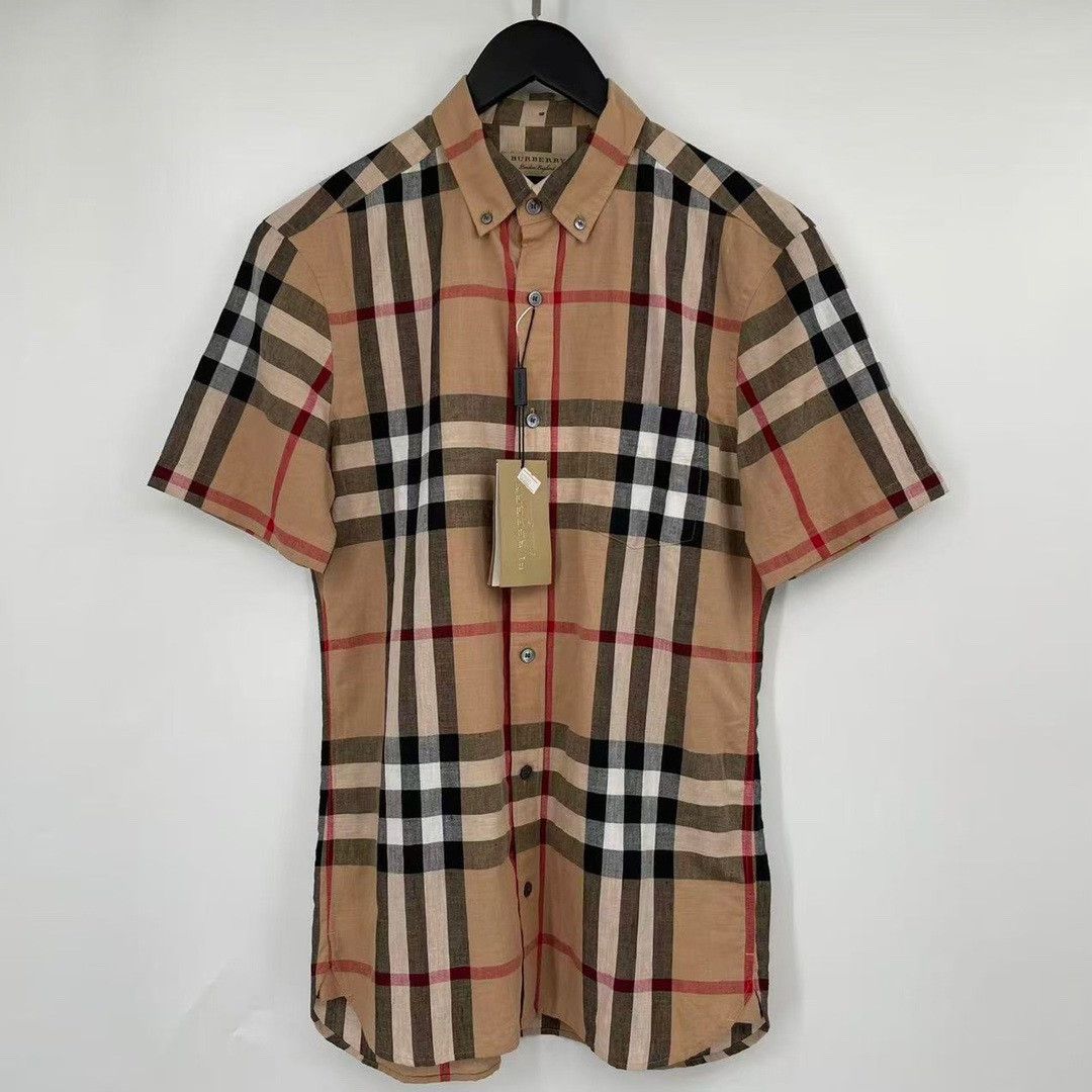 Burberry Burberry Item S Men Size US S / EU 44-46 / 1 - 1 Thumbnail