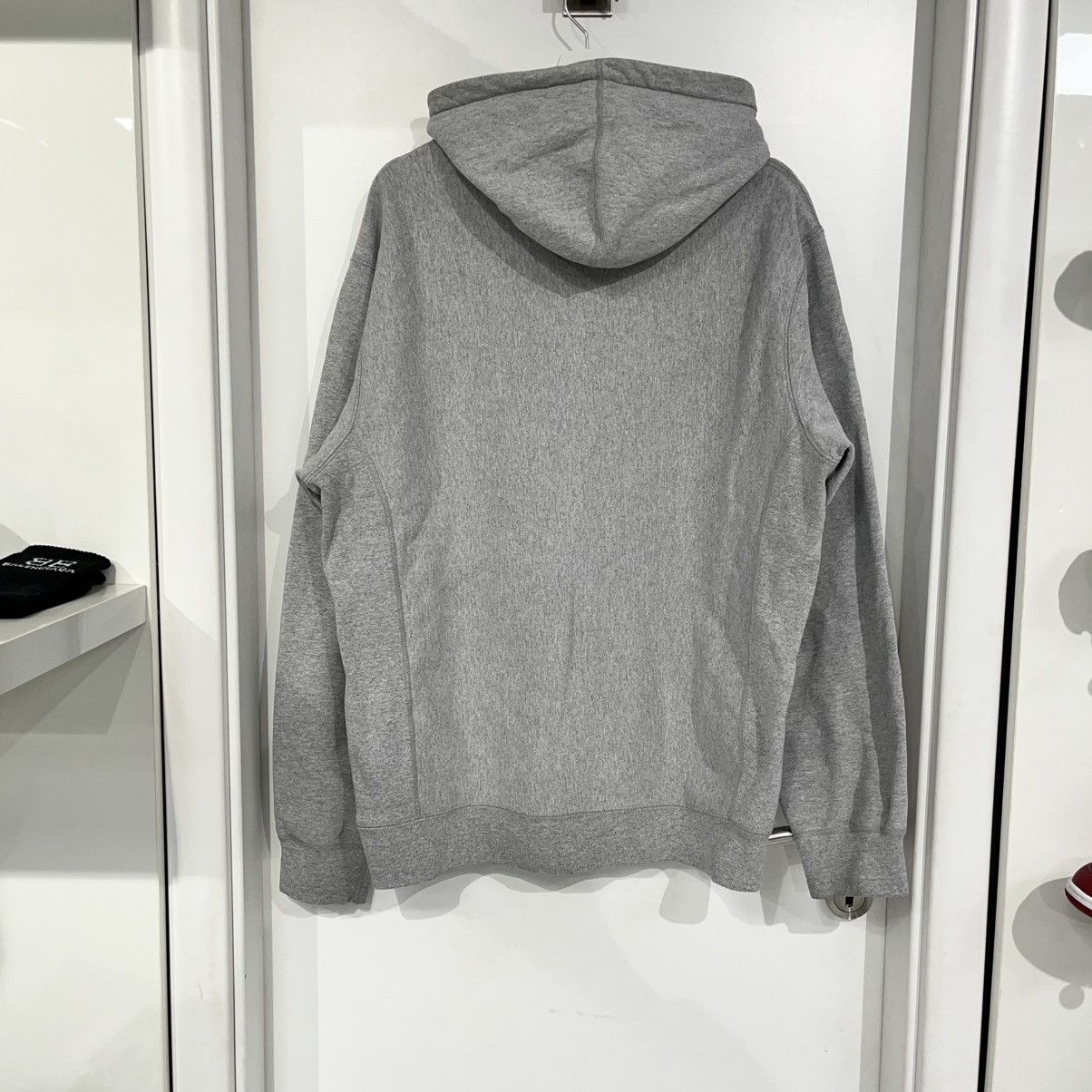 Supreme Supreme Hoodie Grey Size US XL / EU 56 / 4 - 2 Thumbnail
