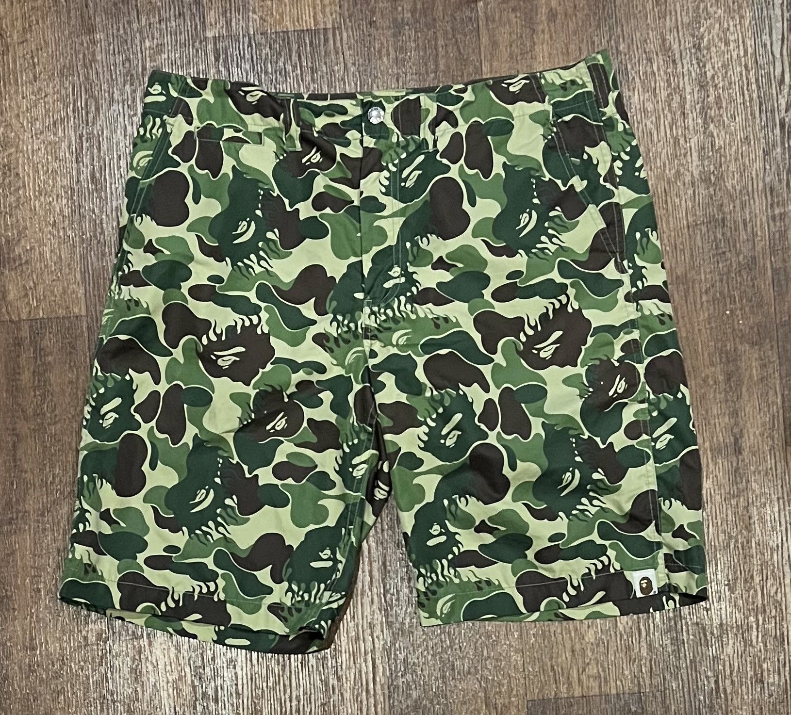 Bape Bape flame camo shorts Size US 32 / EU 48 - 1 Thumbnail