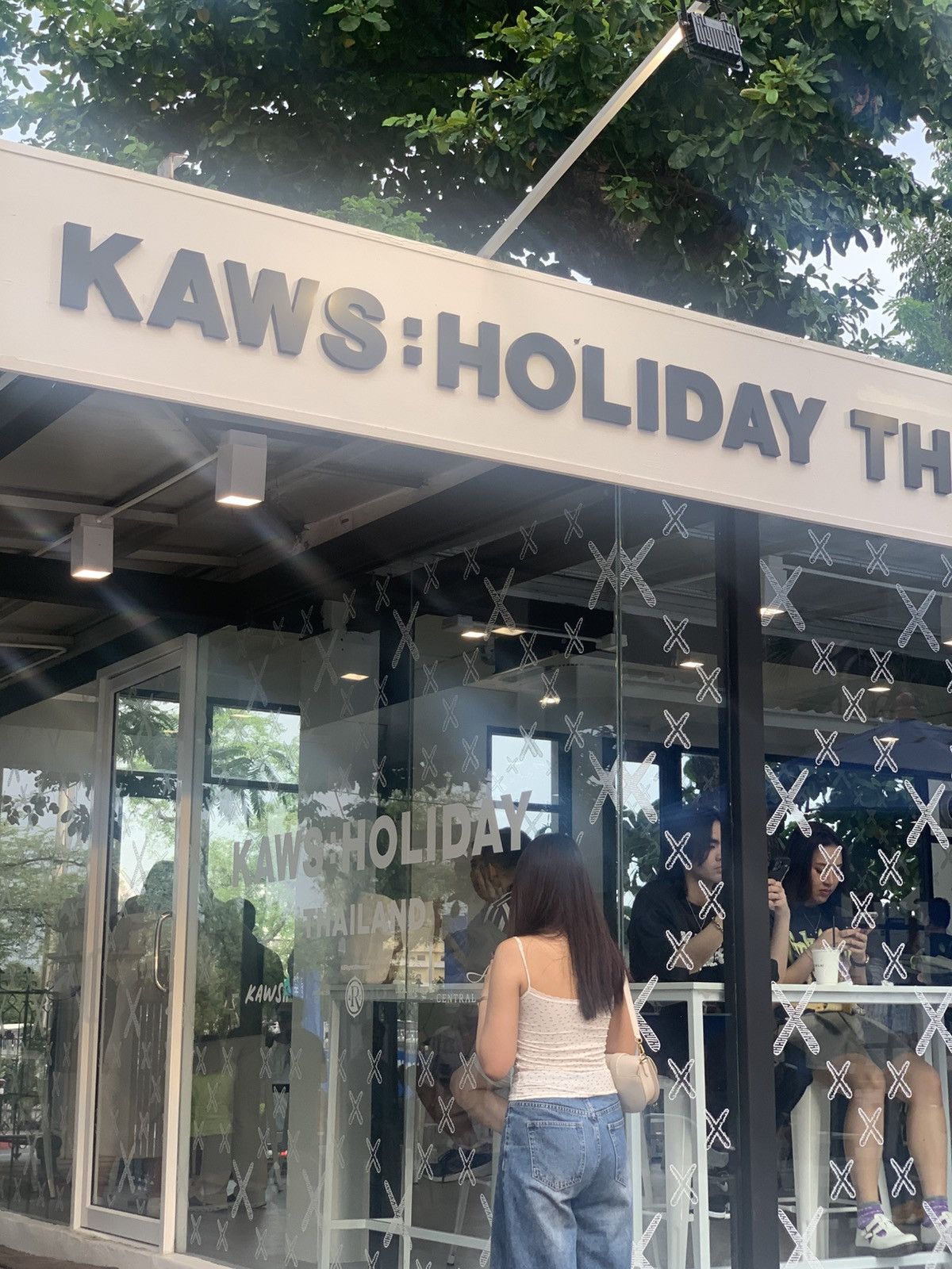 Kaws Kaws: Holiday Thailand Herbal Lozengs Size ONE SIZE - 5 Thumbnail