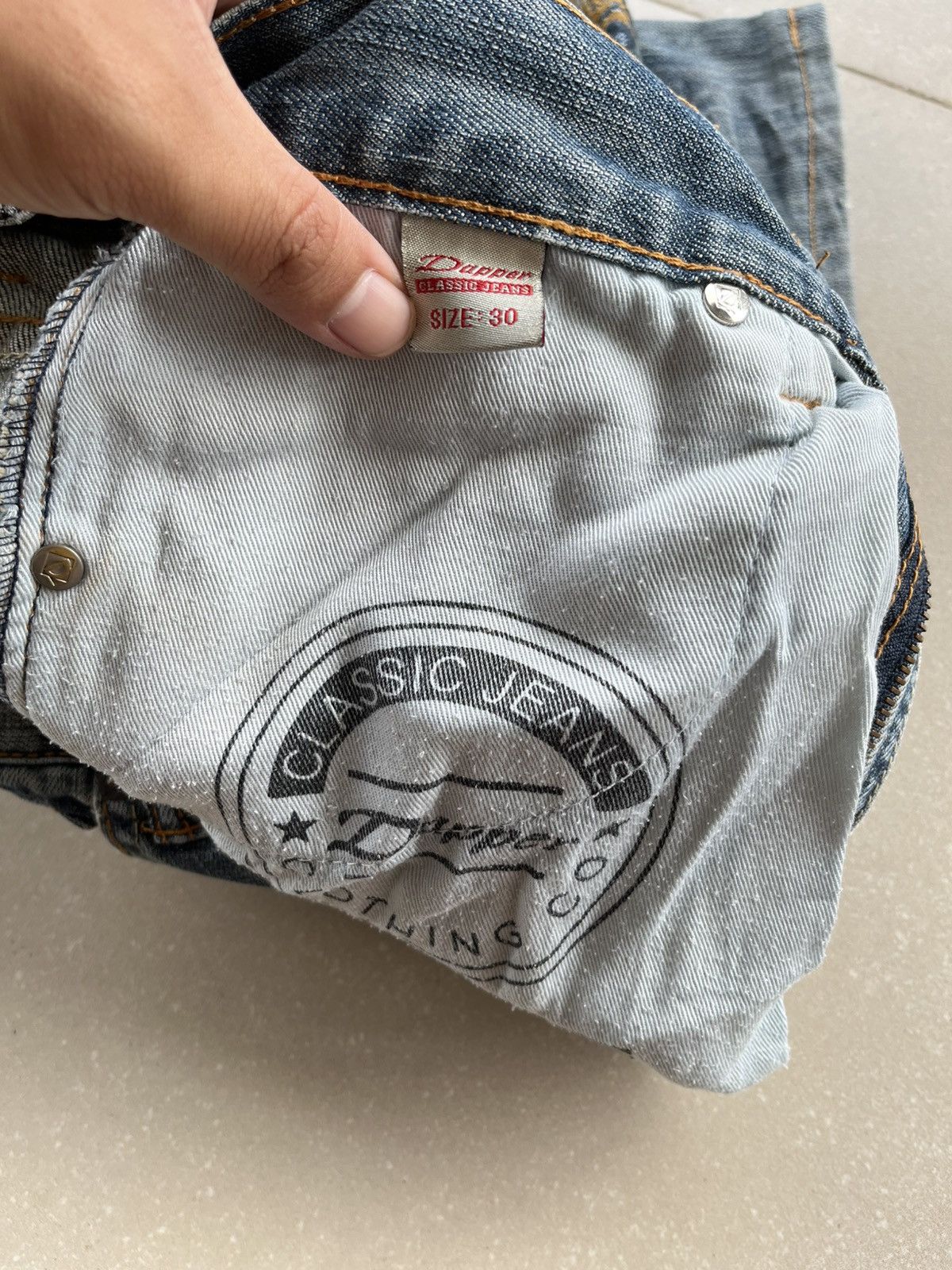 Japanese Brand DAPPER Light Blue STRAIGHT Jeans w/ Unique Embroidery Size US 30 / EU 46 - 10 Thumbnail