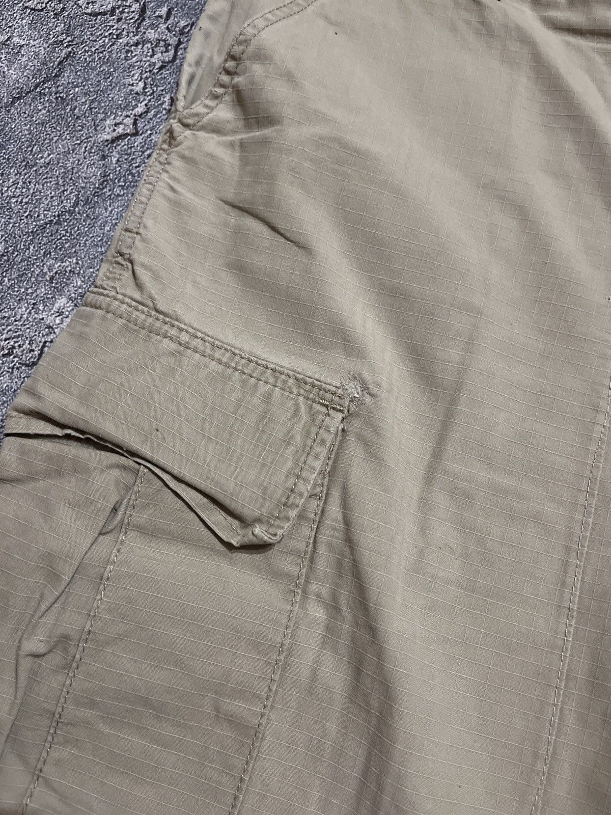Carhartt × Vintage Vintage Y2K Carhartt Bermuda cargo japan style shorts Size US 36 / EU 52 - 6 Thumbnail