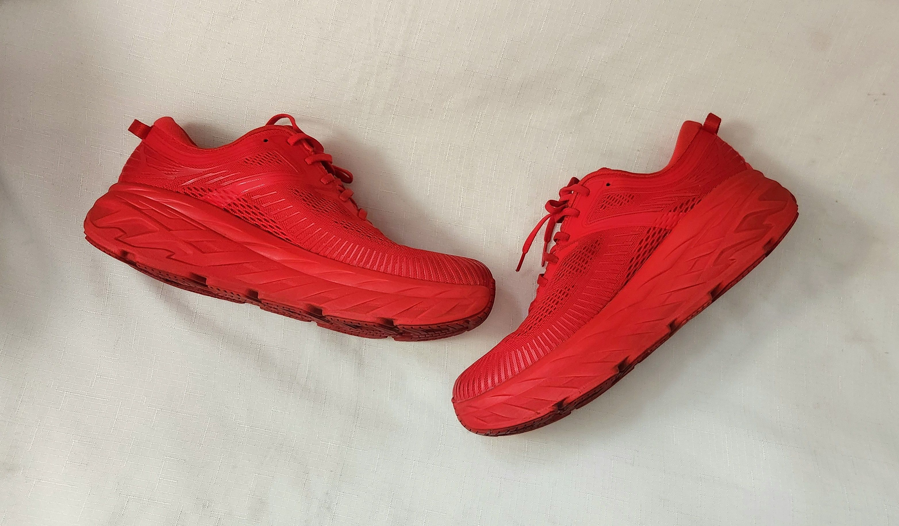 Hoka HOKA ONE ONE Bondi 7 High Risk Red 1110518-HRRB RARE SZ 11 Size US 11 / EU 44 - 4 Thumbnail