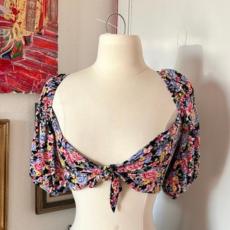 Forever 21 forever 21 multicolor floral crop top Size S / US 4 / IT 40 - 1 Thumbnail