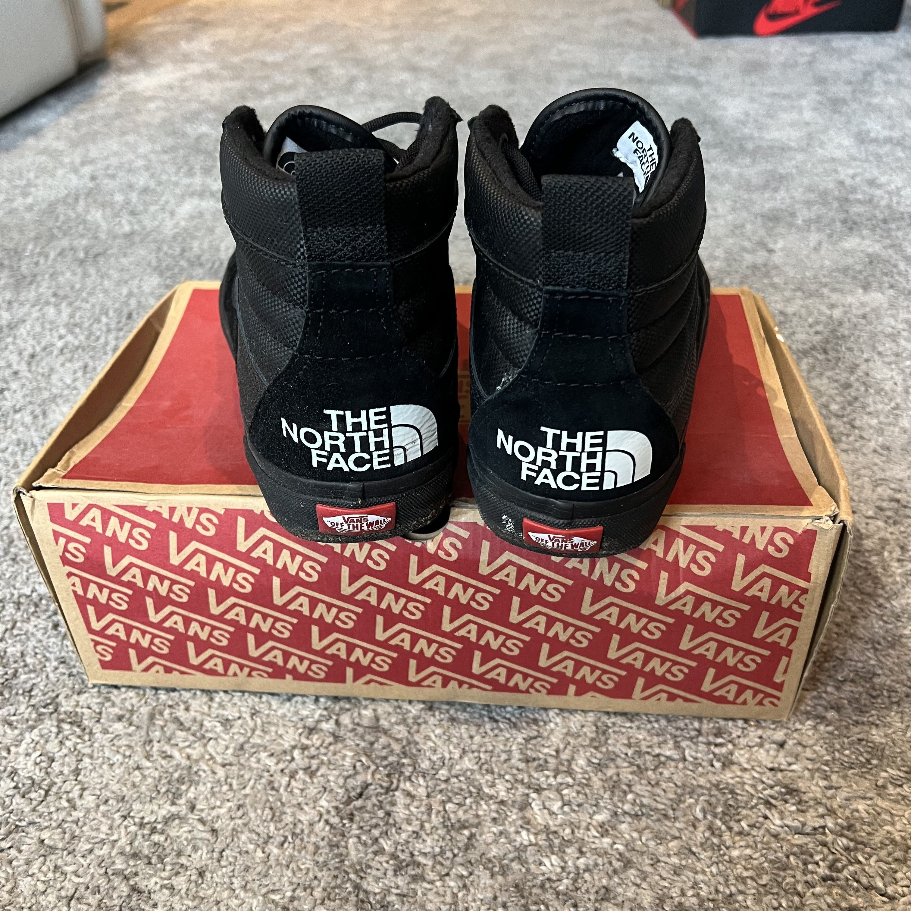 The North Face × Vans Vans x The North Face SK8-HI MTE Size US 13 / EU 46 - 15 Thumbnail