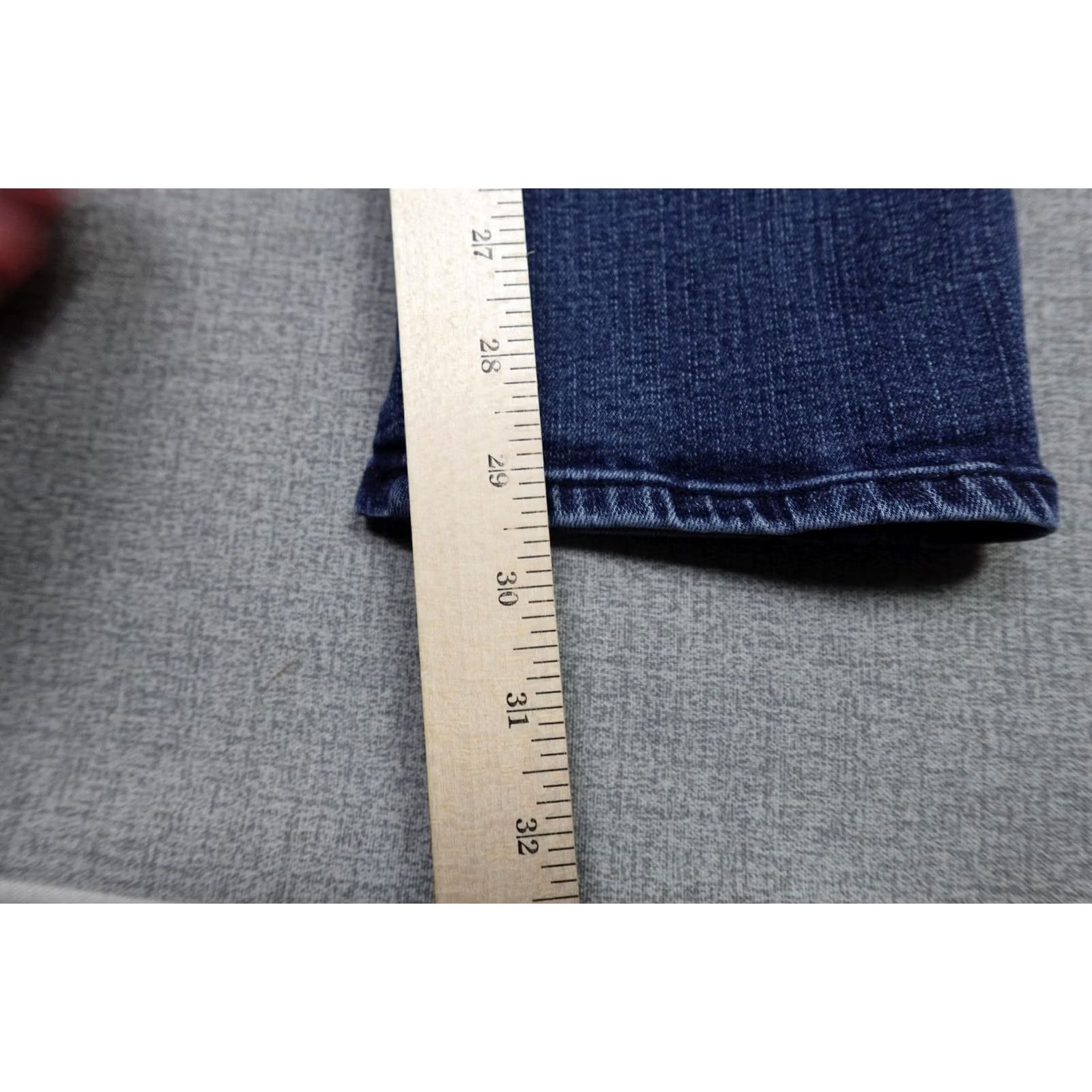Prana prAna Jeans Mens 32x30 Blue Medium Wash Denim Casual Straight Regular Fit Pocket 5-Pocket Logo Rise Mid Wearable Vintage-No Size US 32 / EU 48 - 5 Thumbnail
