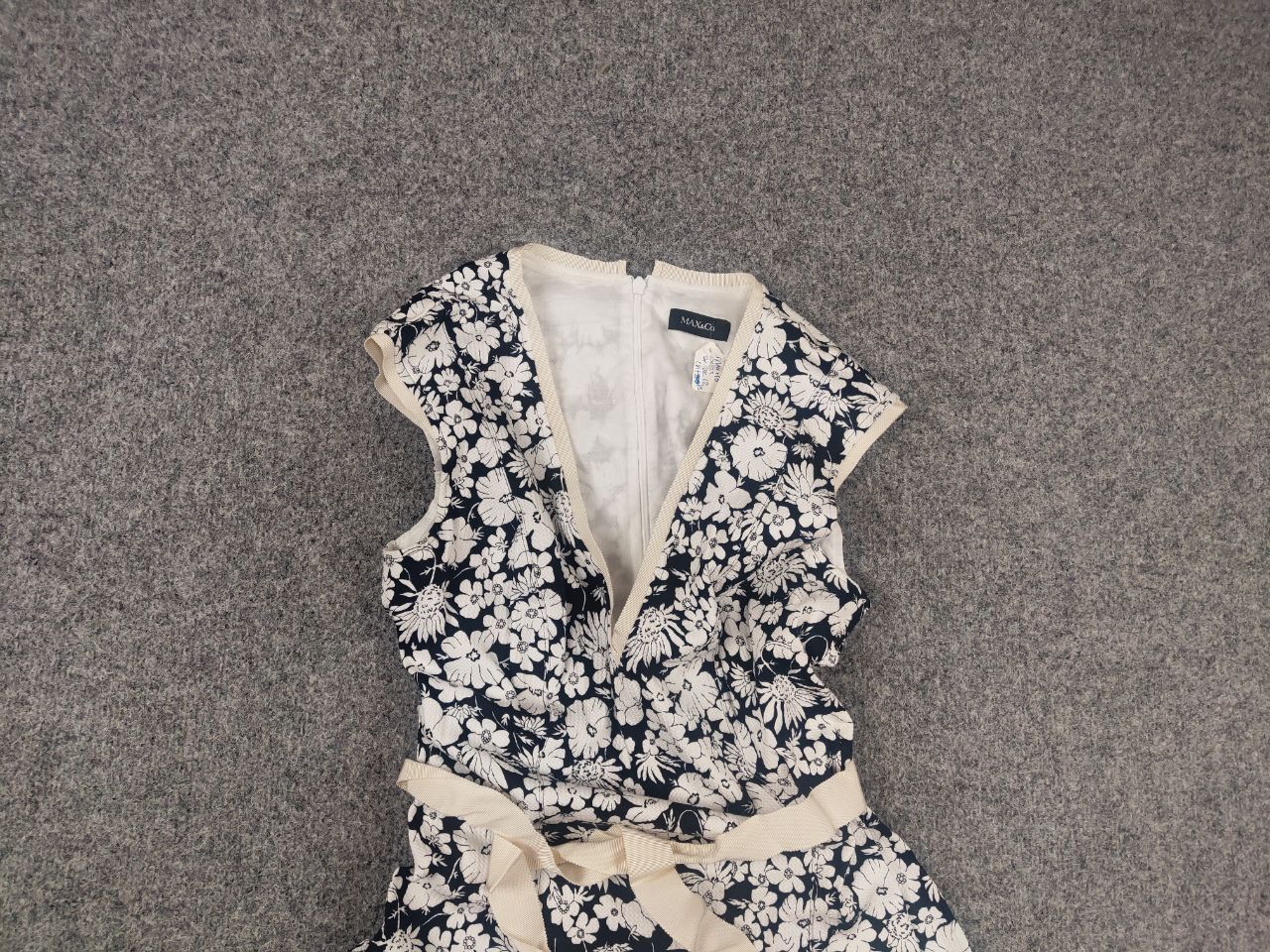 Max Mara MAX&CO Max Mara floral print midi A-Line Dress Sleeveless Size M / US 6-8 / IT 42-44 - 4 Thumbnail