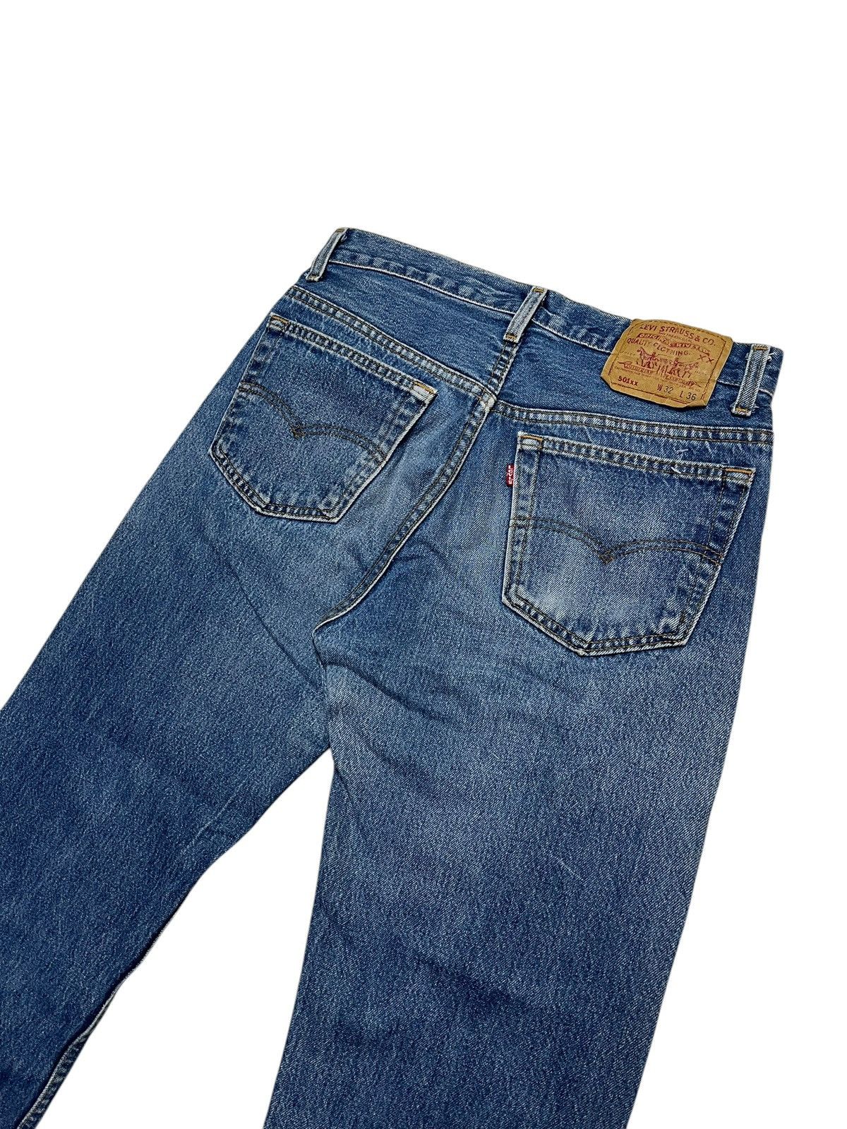 Levi's × Vintage VINTAGE LEVIS 501xx MADE IN USA JEANS Size US 31 - 4 Thumbnail