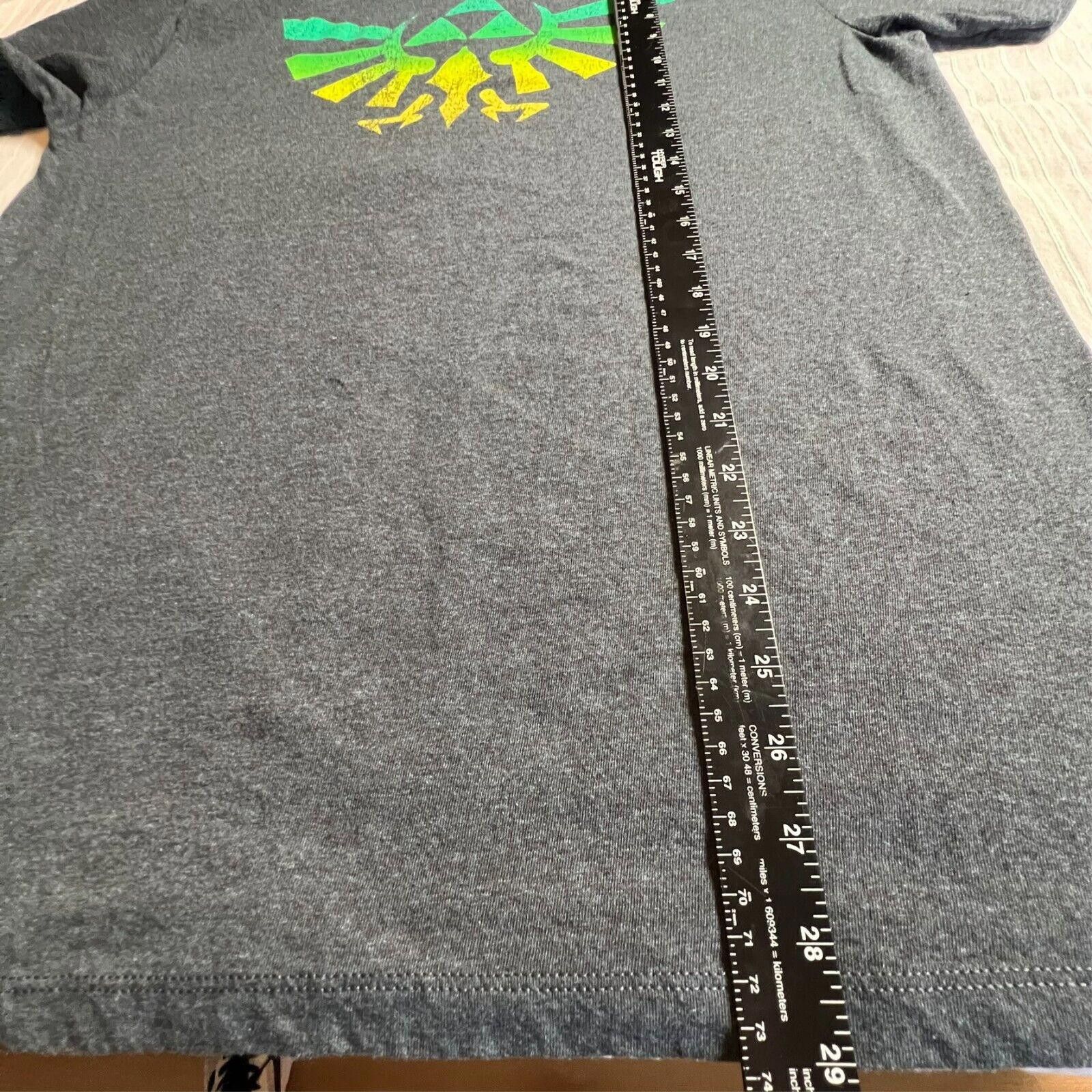 Nintendo Legend of Zelda Triforce Men's T-Shirt Size L Gaming Tee Size US L / EU 52-54 / 3 - 4 Thumbnail