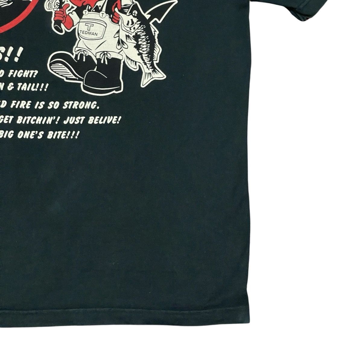 Tedman Vintage Ted Company Red Devil Bass Fishing Graphic T-Shirt Size US S / EU 44-46 / 1 - 4 Thumbnail