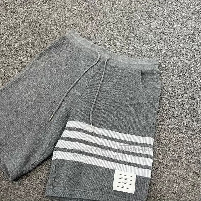 Thom Browne Thom Browne size1 Casual shorts Size US 28 / EU 44 - 3 Thumbnail