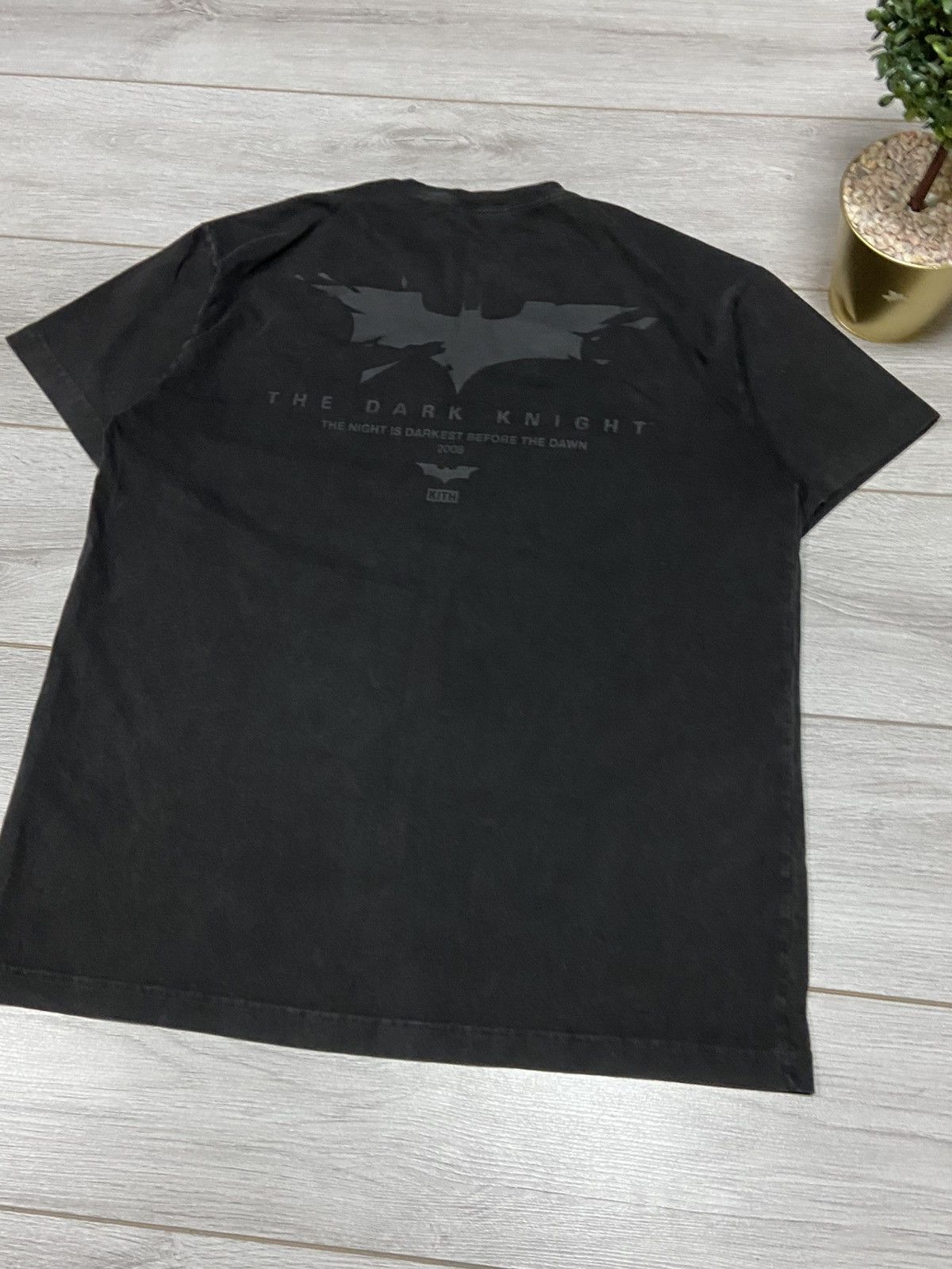 Kith Kith Batman Dark Knight Teaser Vintage Tee Black Size XXL Size US M / EU 48-50 / 2 - 9 Thumbnail