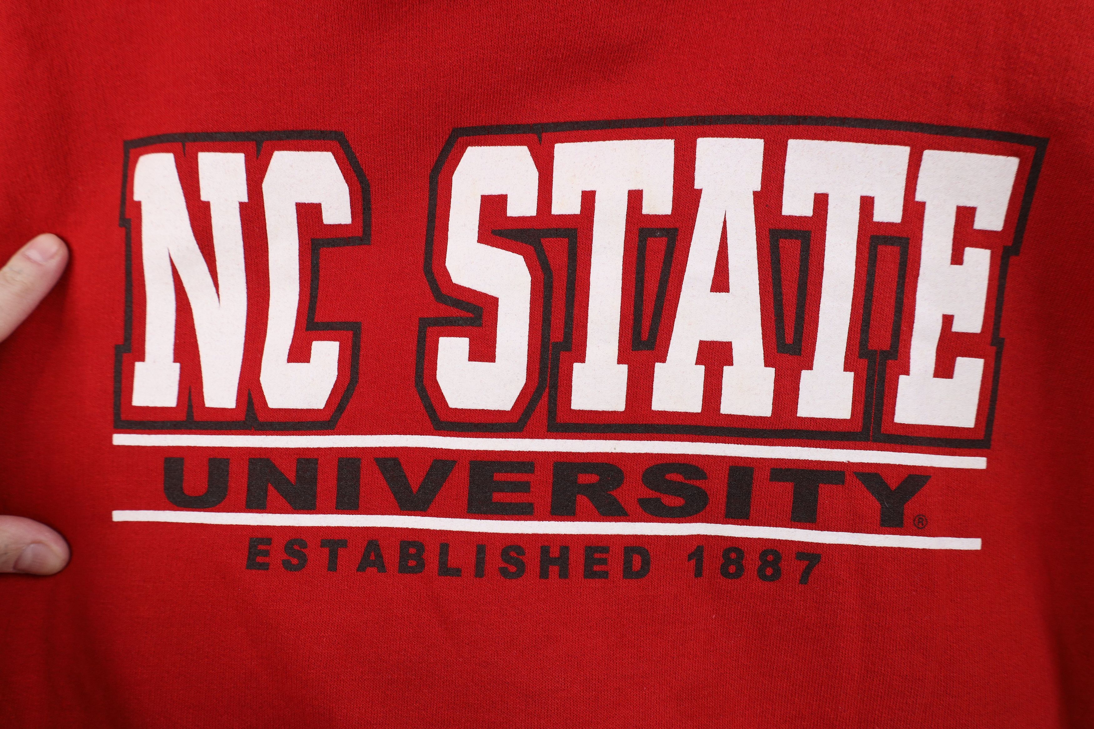 Vintage Vintage 90s Y2K North Carolina State University Sweatshirt Size US XL / EU 56 / 4 - 5 Thumbnail