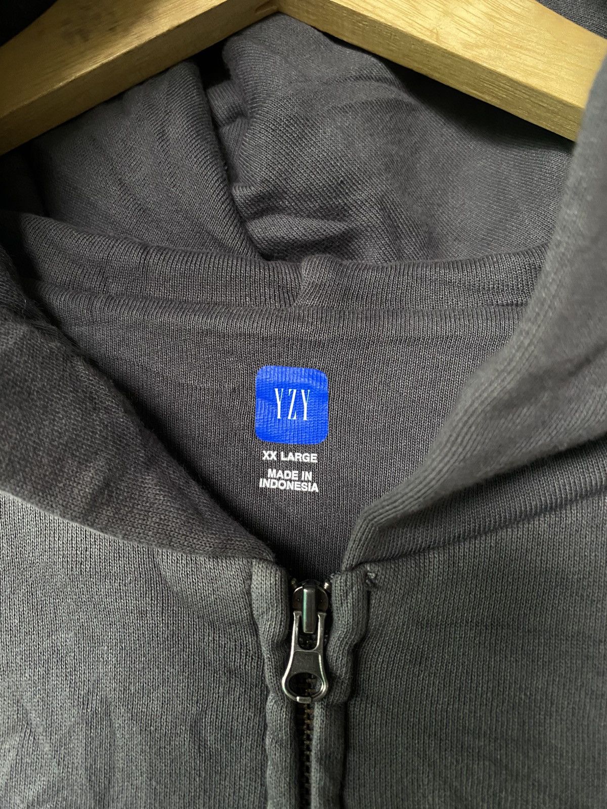 Gap Yeezy x GAP Zip Hoodie Size US XXL / EU 58 / 5 - 2 Thumbnail