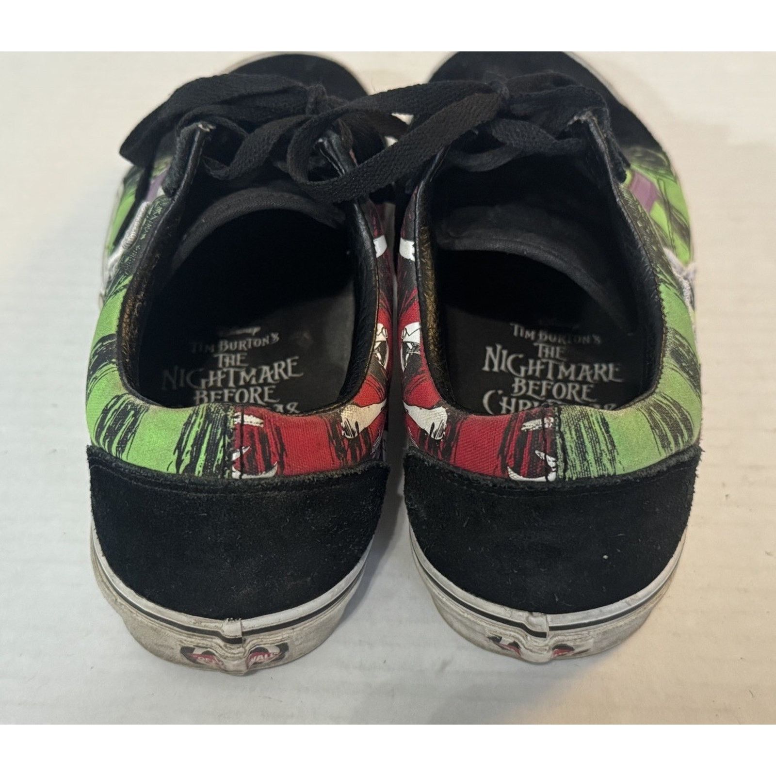 Vans VANS Disney Old Skool Nightmare Before Christmas 9.5/11 Size US 8.5 / IT 38.5 - 6 Thumbnail