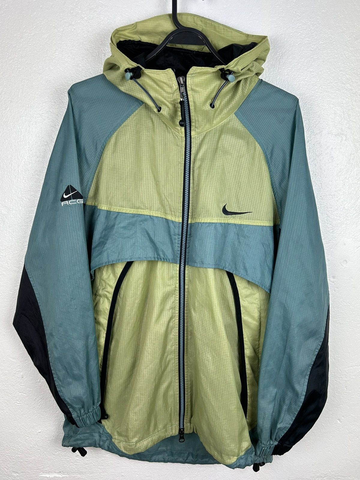 Nike Nike ACG Vintage 90s Vintage Nike ACG Packable Windbreaker Jacket In Green Grailed