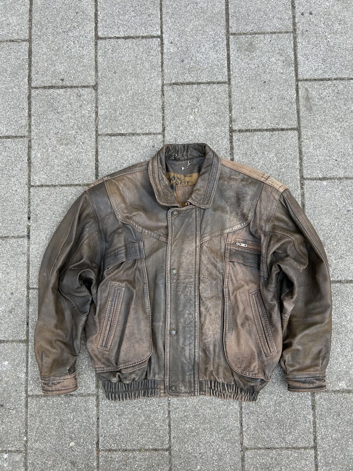 Vintage Vintage 1990s Gino Bertoni Distressed brown Leather Bomber Size US L / EU 52-54 / 3 - 1 Thumbnail
