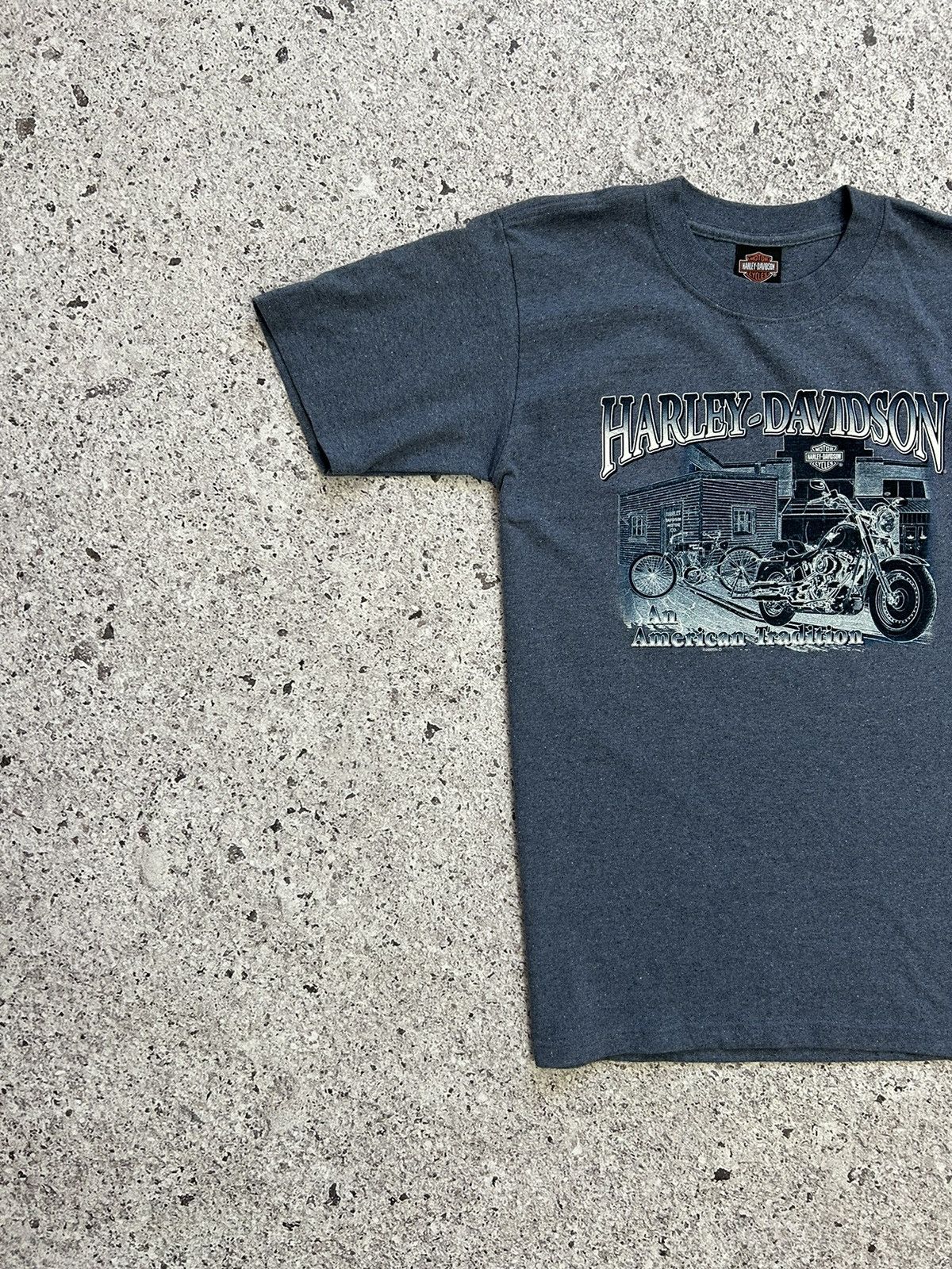 Band Tees × Harley Davidson × Vintage Vintage 2005 Harley An American Tradition Davidson T-Shirt Size US M / EU 48-50 / 2 - 4 Thumbnail