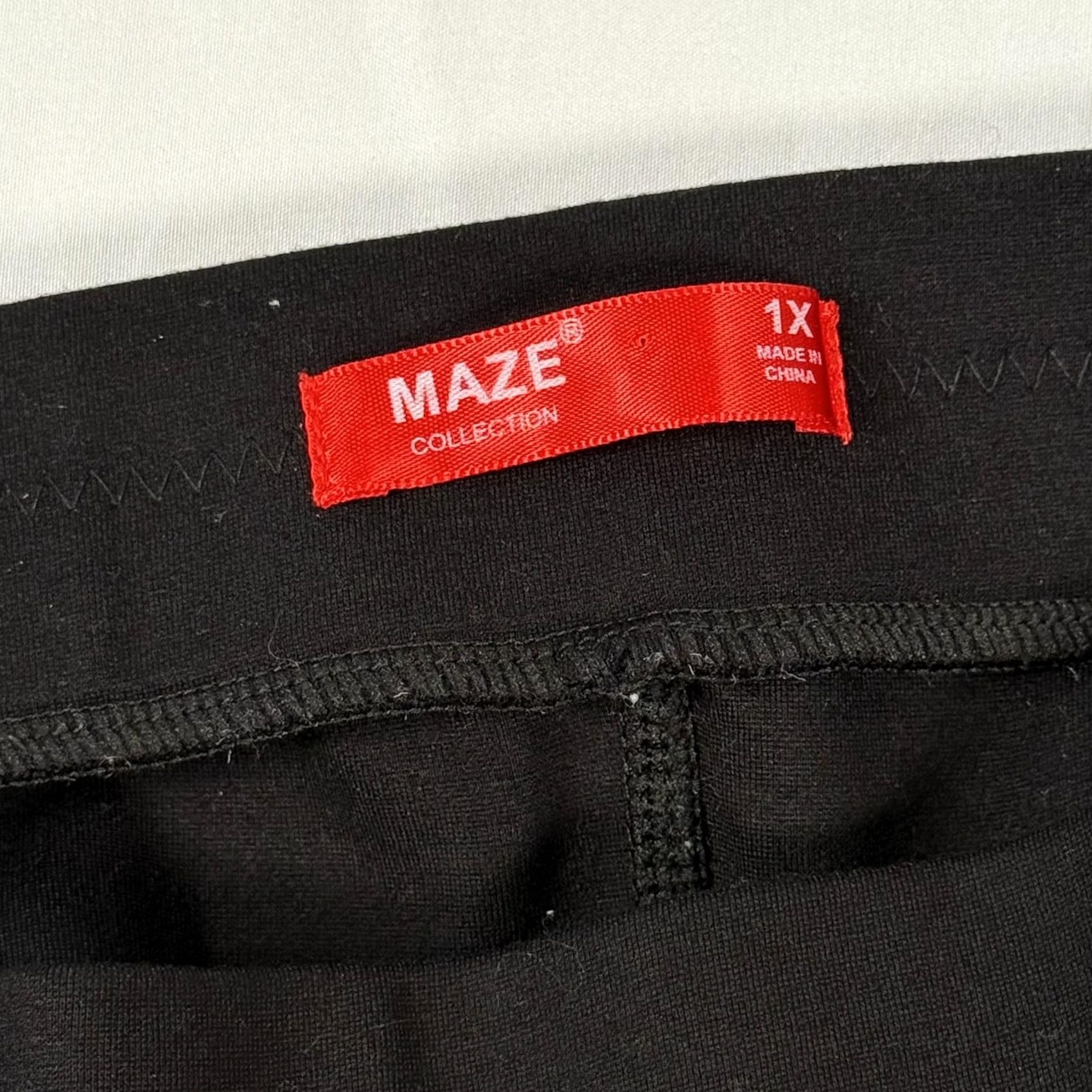 Vintage Maze 1X Black Stretch Pull On Skinny Ankle Jeggings Minimalist Athleisure Womens Pants Capris? Size 40" / US 18 - 3 Thumbnail
