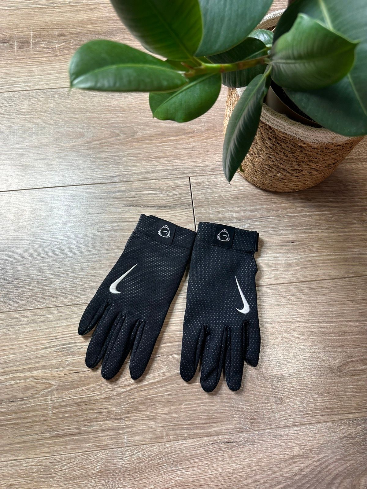 Pre-owned Nike X Vintage Nike Drill Gloves Y2k In Black