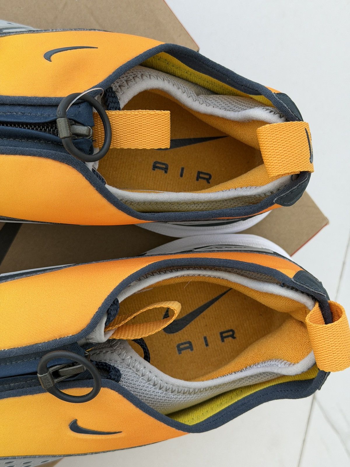 Nike Nike Air Max SNDR Shoes Size US 9 / EU 42 - 8 Thumbnail