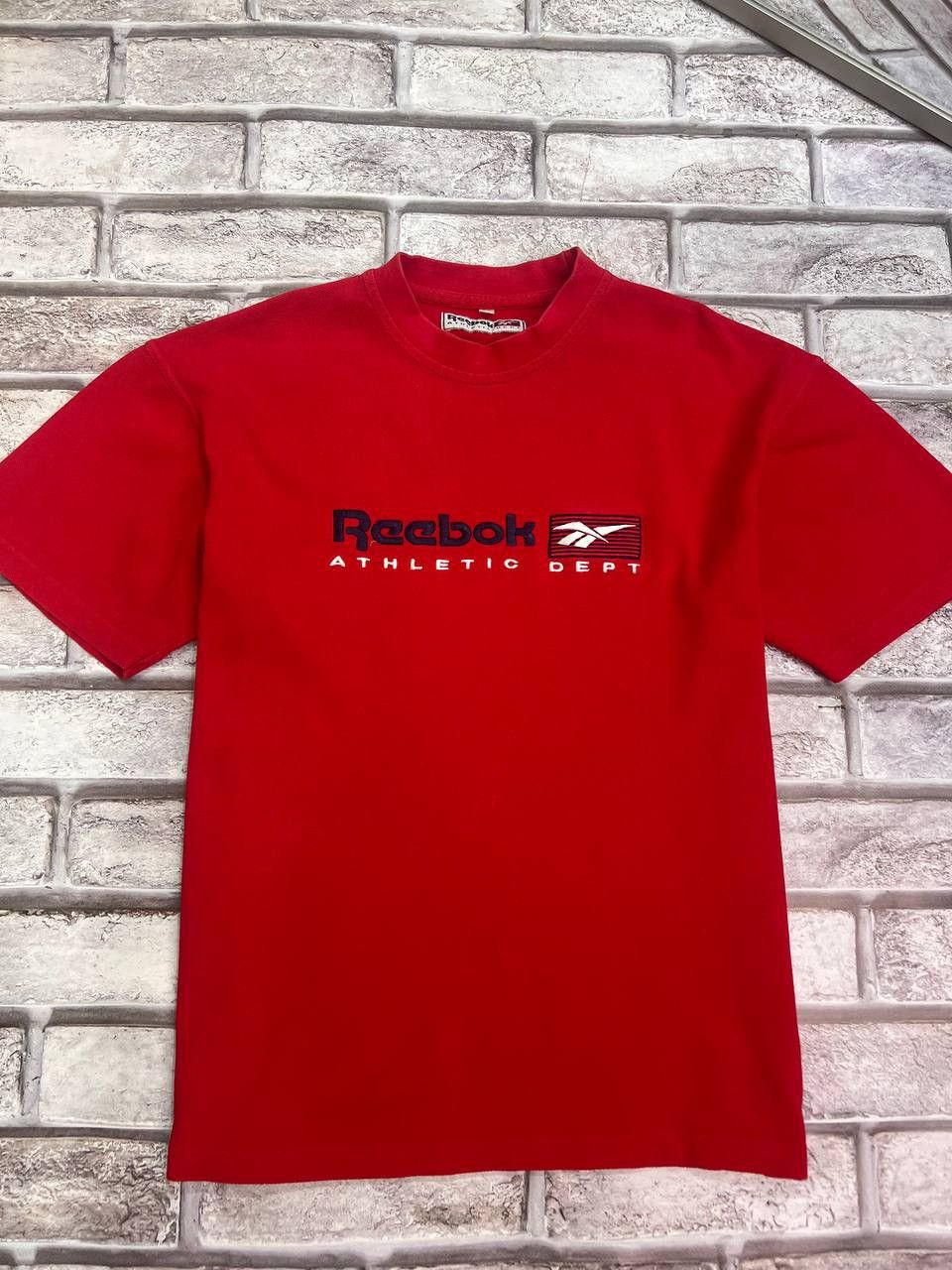 Reebok × Vintage Vintage Reebok T-shirt Size US S / EU 44-46 / 1 - 2 Thumbnail