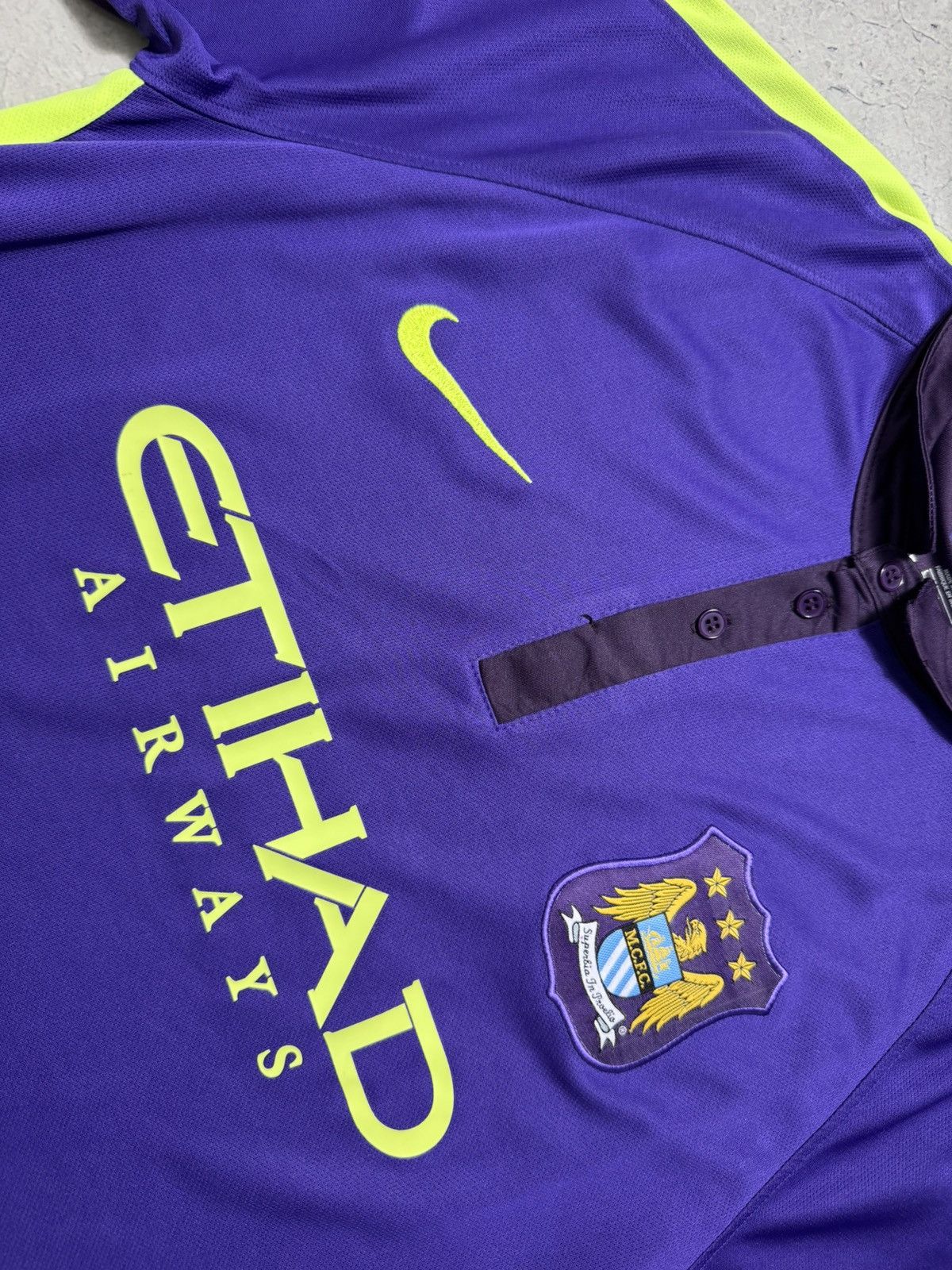 Nike Nike FC Manchester City 2014/2015 Soccer Jersey Vintage Size US L / EU 52-54 / 3 - 6 Thumbnail