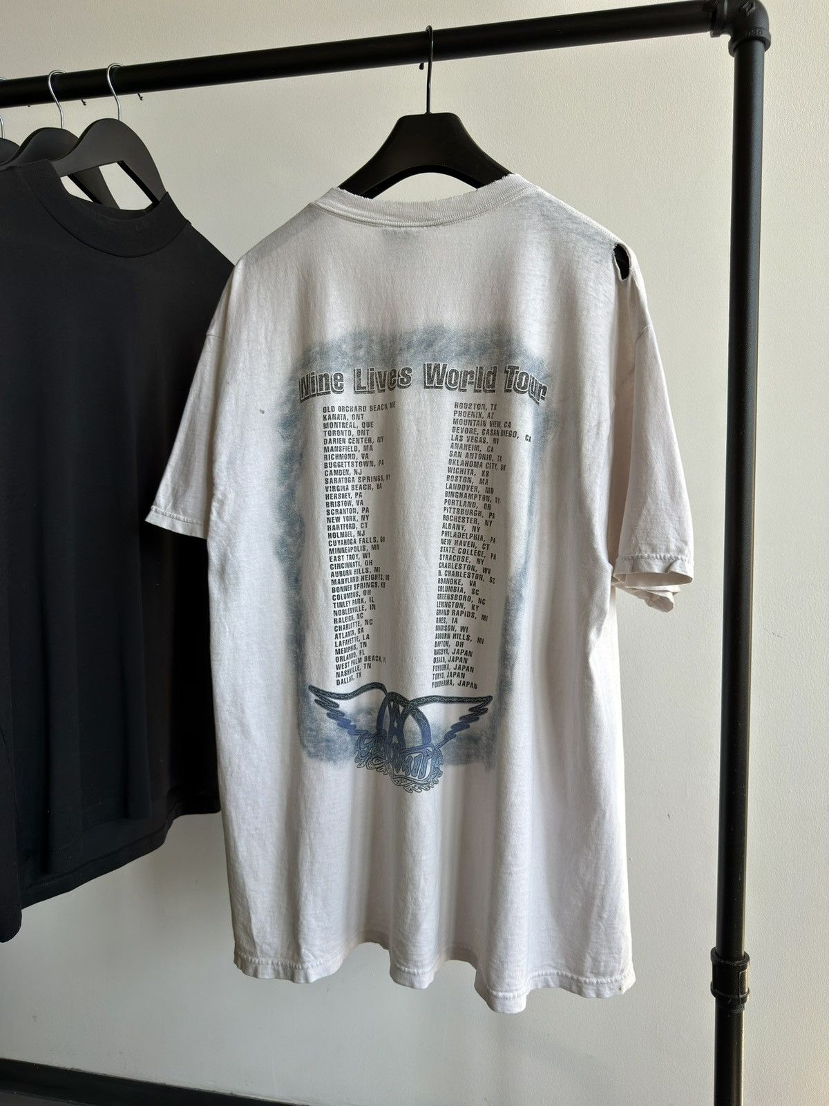 Band Tees Vintage 90s Thrashed Faded Aerosmith Grunge Erd WCC Band Tee Size US XXL / EU 58 / 5 - 4 Thumbnail