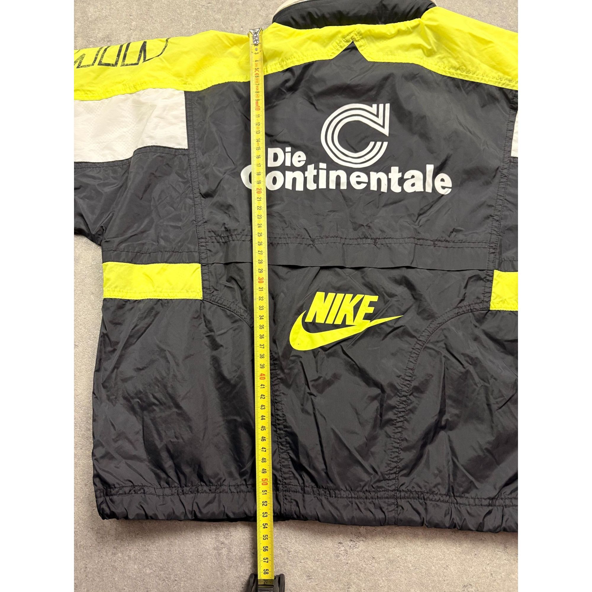 Nike Nike Borussia Dortmund BVB 09 Womens Vintage Windbreaker Jac Size XS / US 0-2 / IT 36-38 - 5 Thumbnail