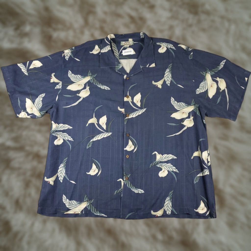 Tommy Bahama Tommy Bahama Shirt Mens 2XL Blue Floral Silk Hawaiian Button Up Short Sleeve Size US XXL / EU 58 / 5 - 1 Thumbnail