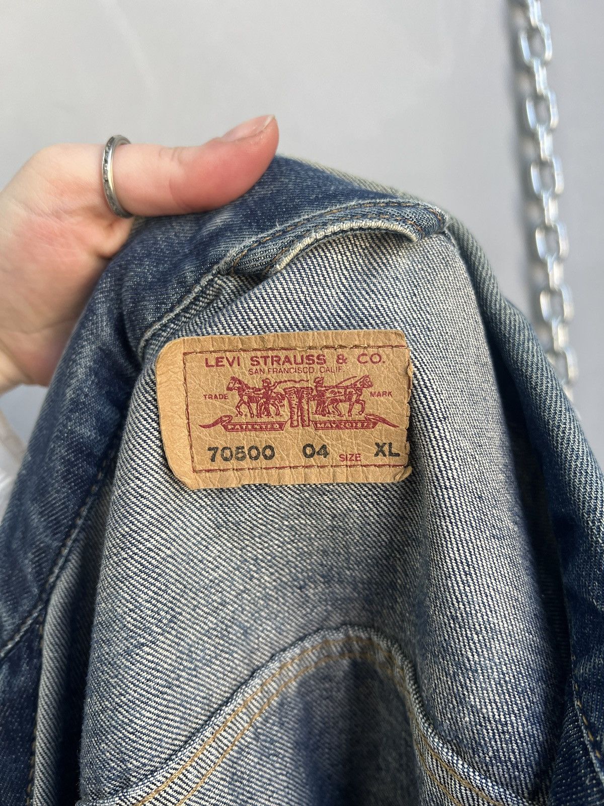 Levi's Levis vintage washed 90s denim trucker jacket y2k Size US XL / EU 56 / 4 - 10 Thumbnail