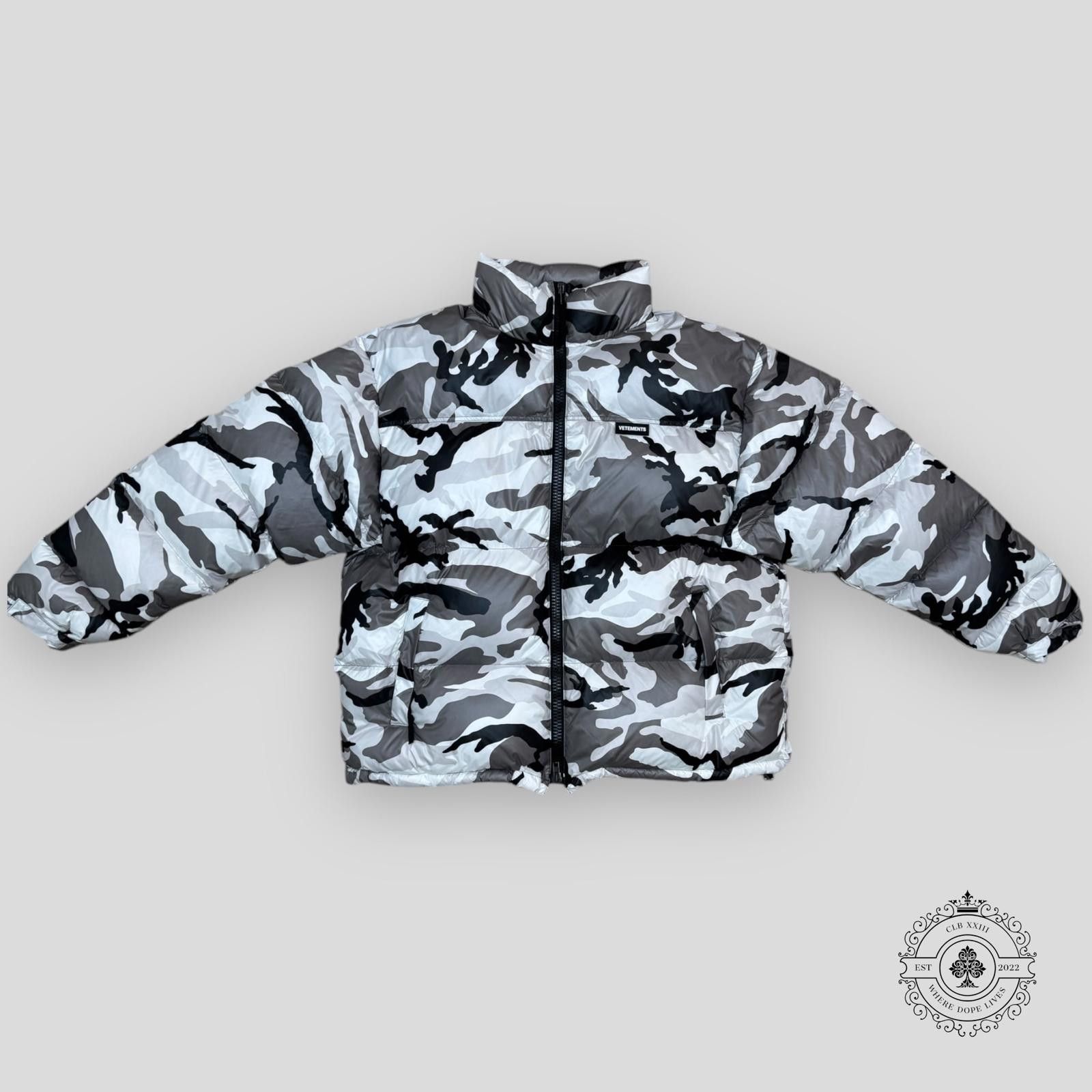 Vetements Vetements Logo Camo Puffer Jacket Size US M / EU 48-50 / 2 - 1 Thumbnail