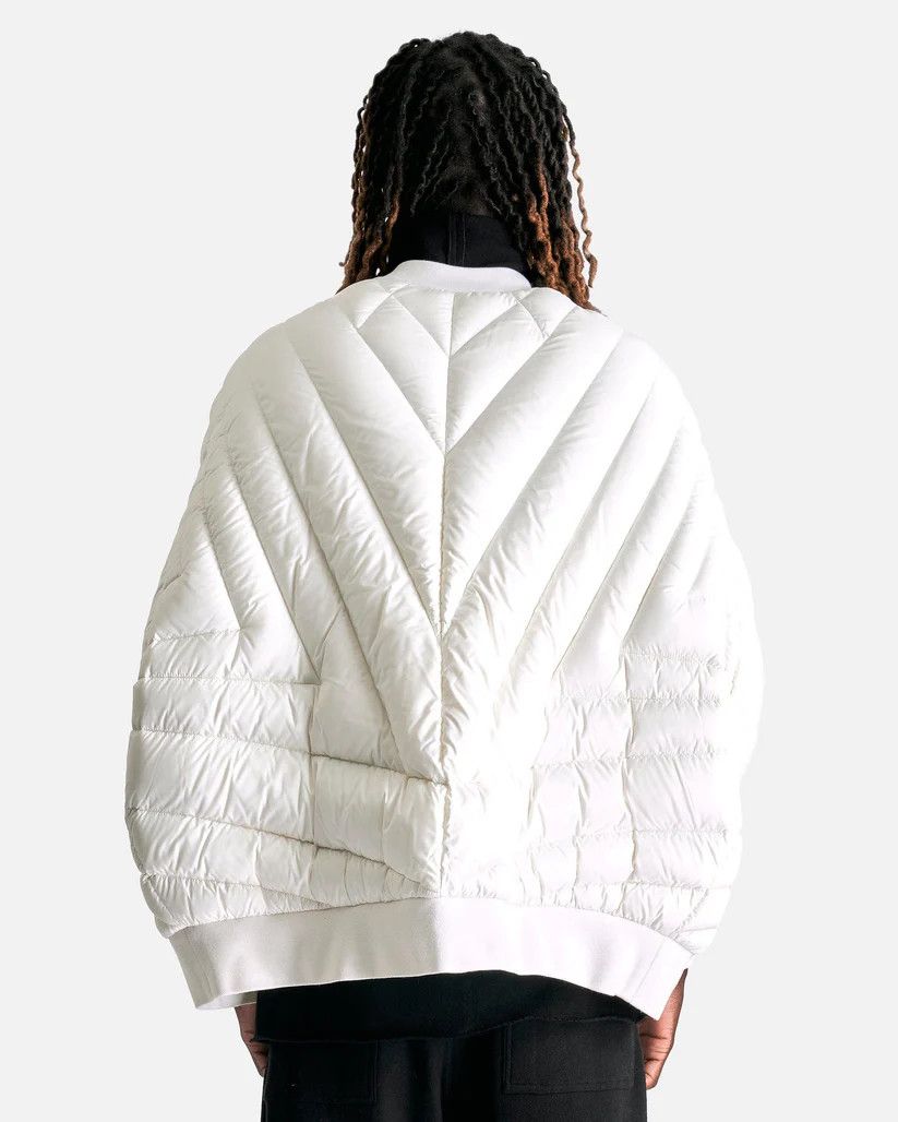 Rick Owens o1s1v1r1oon0925 Moncler Radiance Peter Jacket in White/Milk Size US L / EU 52-54 / 3 - 4 Thumbnail