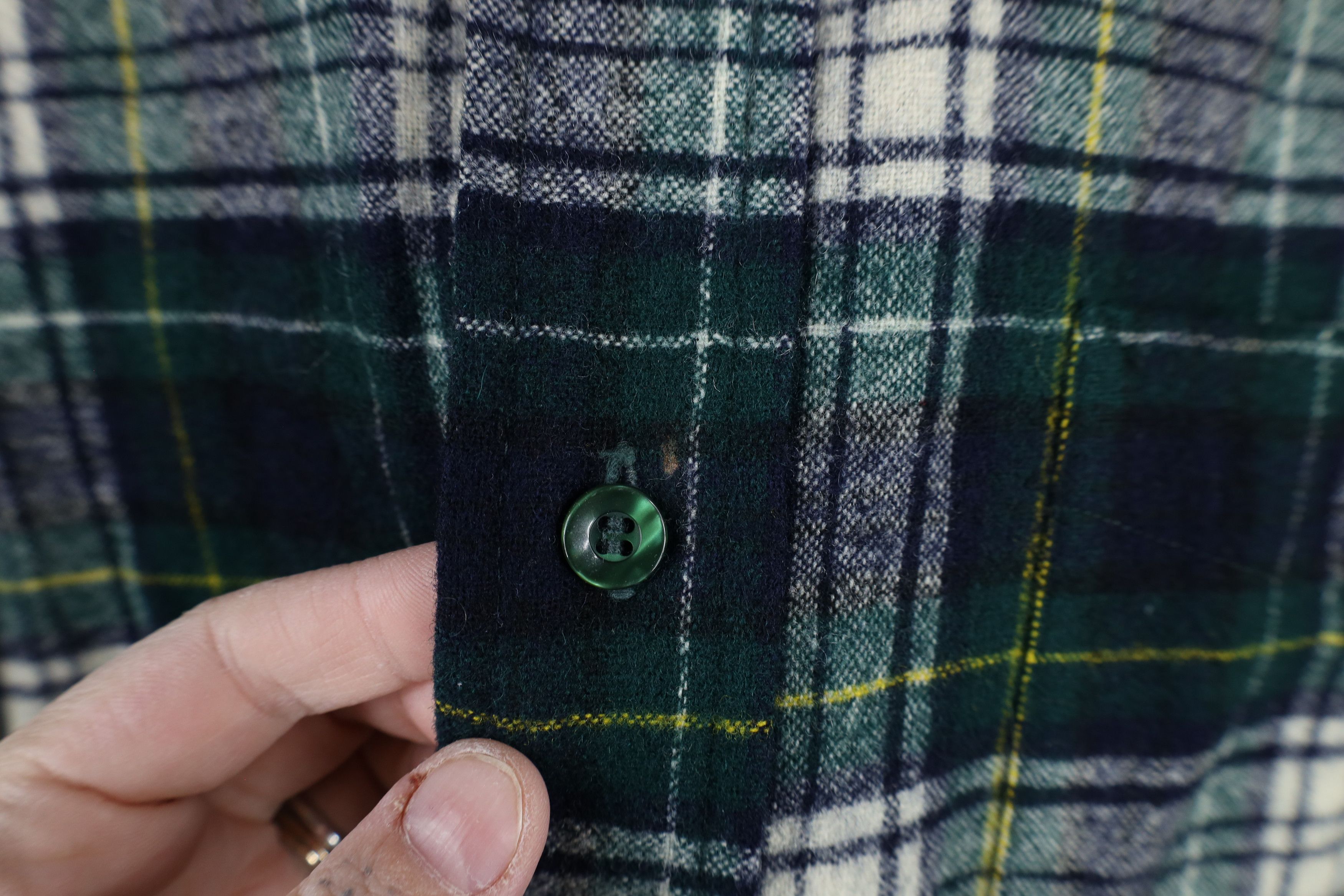 Pendleton × Vintage Vintage 70s Pendleton Virgin Collared Button Shirt Plaid USA Size US M / EU 48-50 / 2 - 4 Thumbnail