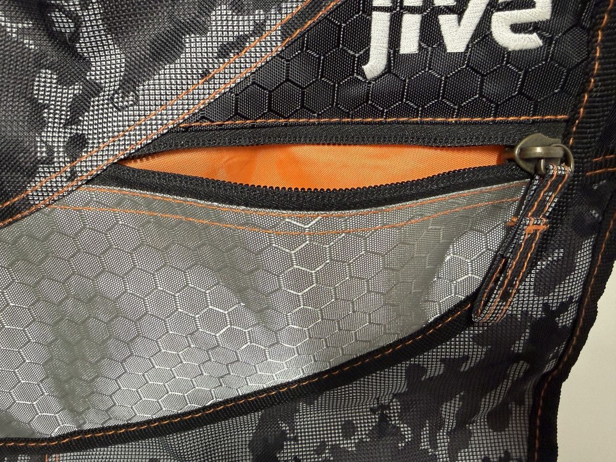 Other Looptworks Noll Messenger Bag Camo Orange Upcycled Size ONE SIZE - 3 Thumbnail