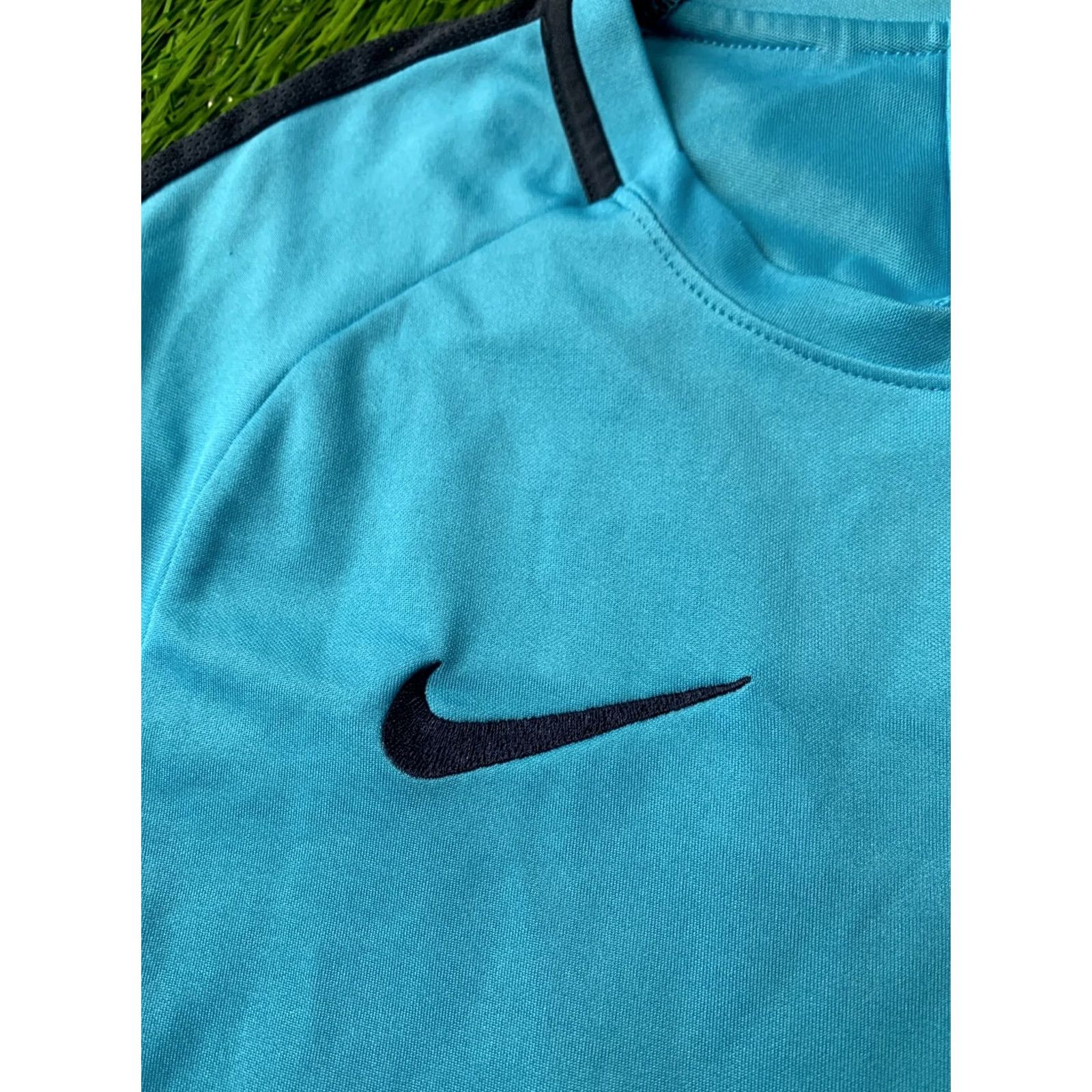 Nike Nike Academy Dri-FIT Original 2017 Men Football Shirt Jersey Tee Size S Blue/Black Nike Dri-FIT Men Football Shirt S Size US S / EU 44-46 / 1 - 3 Thumbnail
